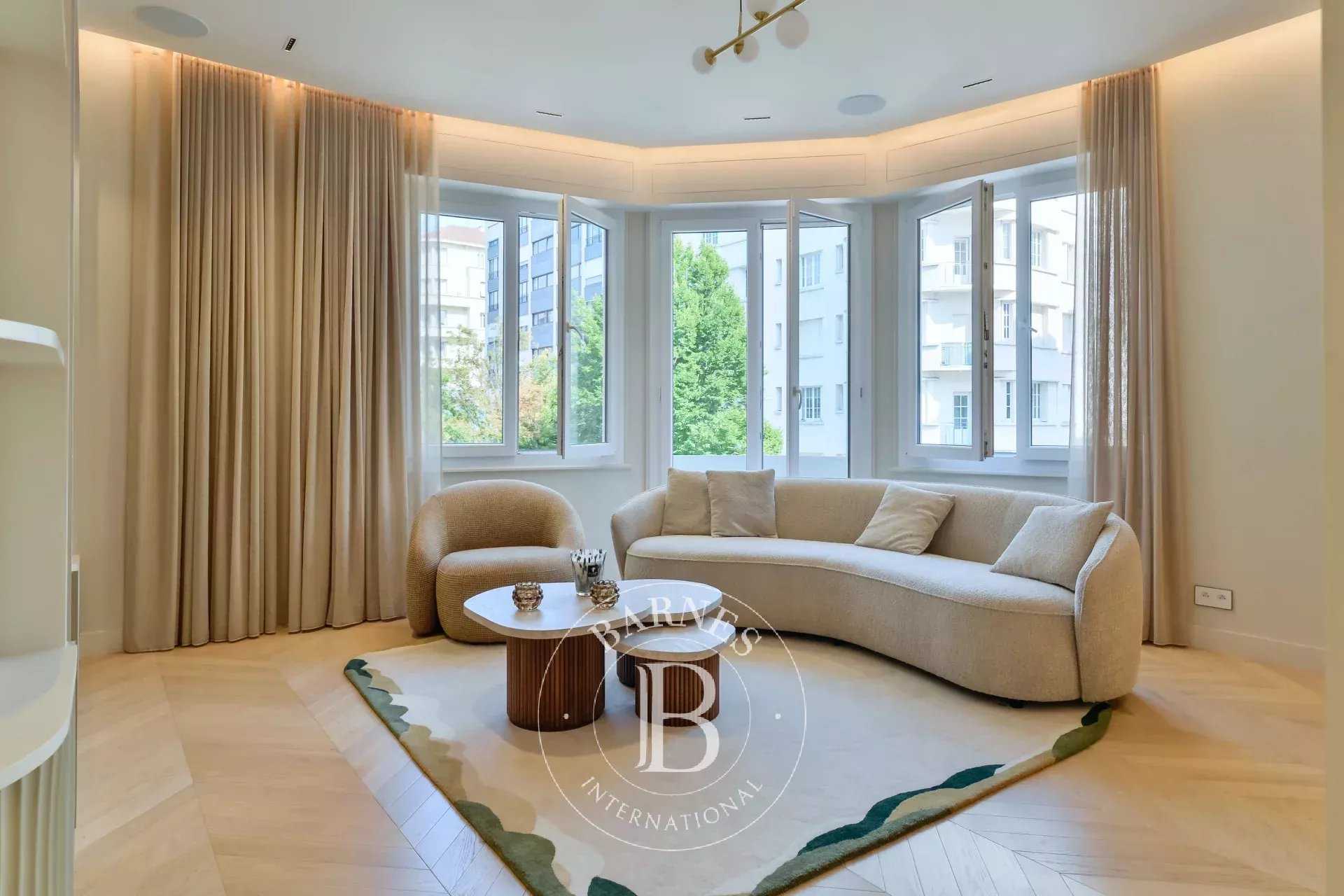 Lyon  - Apartment 4 Bedrooms