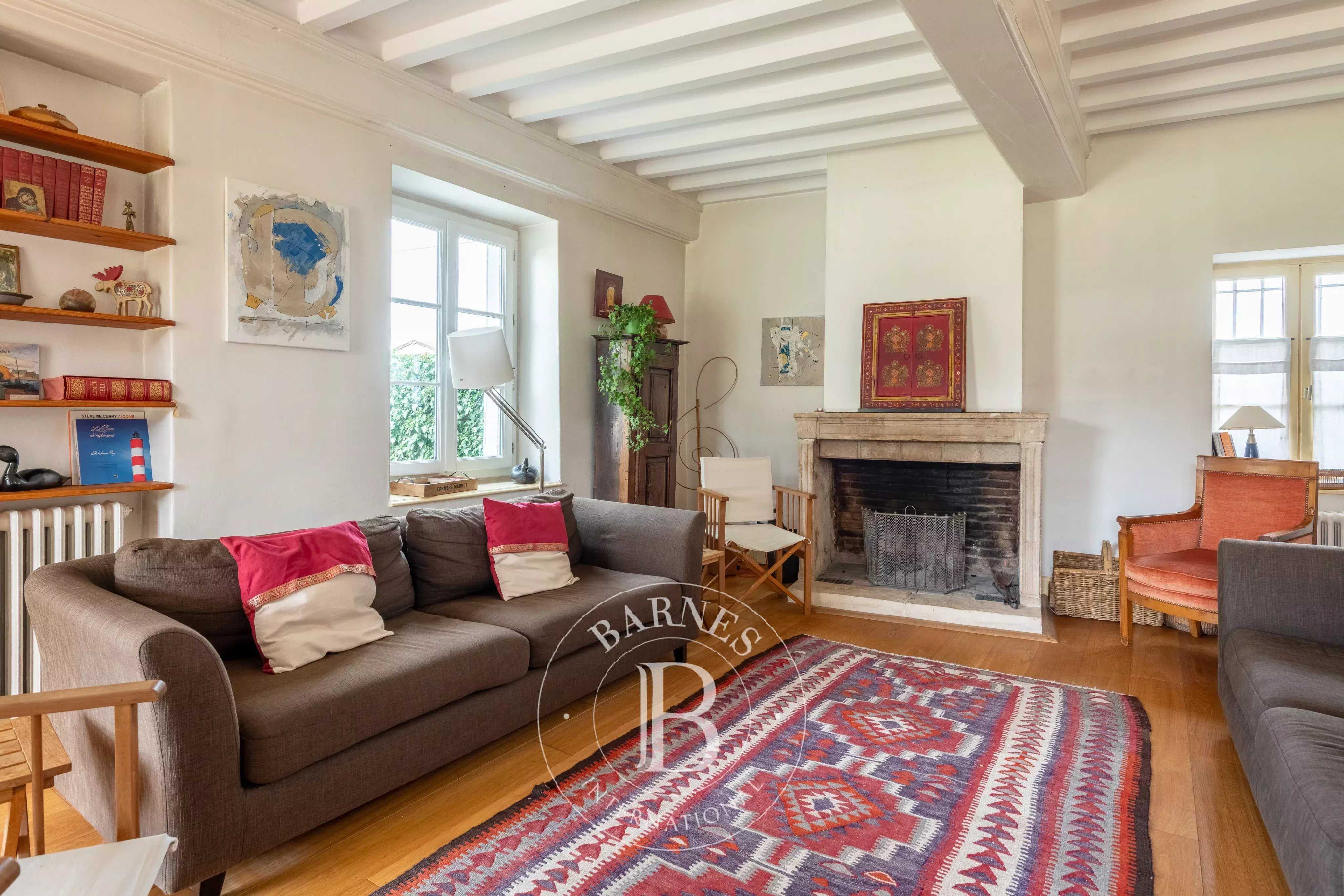 Francheville  - Maison 7 Pi&egrave;ces 6 Chambres