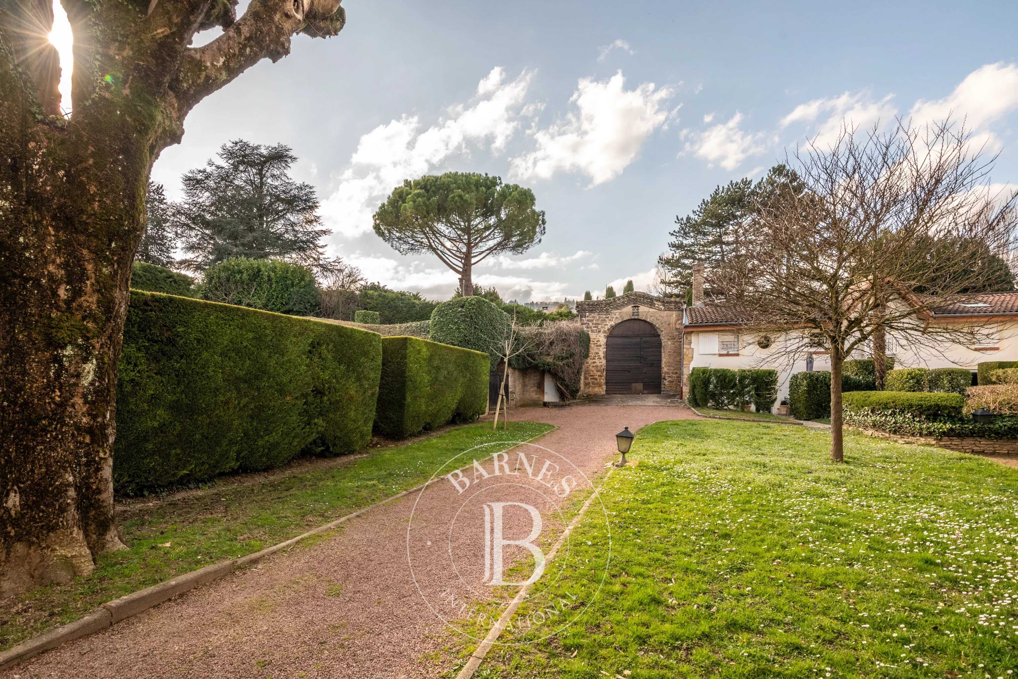 Collonges-au-Mont-d'Or  - Appartement 3 Pi&egrave;ces 2 Chambres