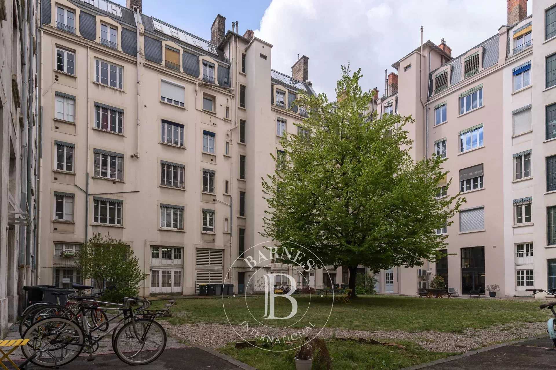 Lyon  - Appartement 6 Pièces 3 Chambres