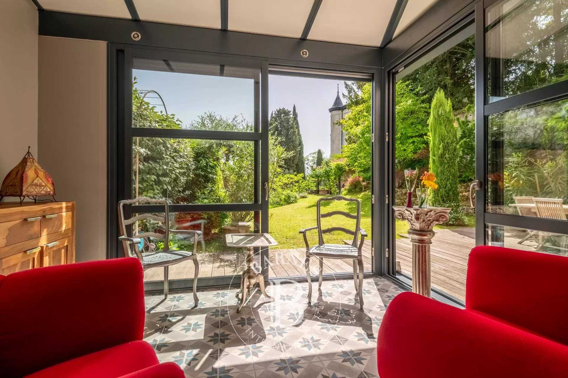 Lyon  - Apartment 2 Bedrooms