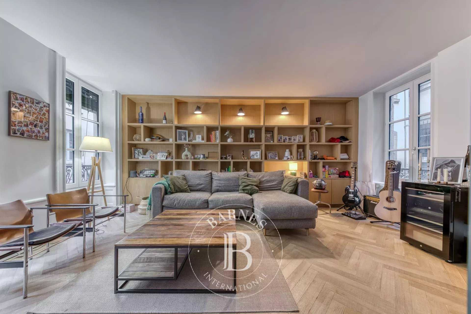 Lyon  - Piso 2 Cuartos, 1 Habitacion