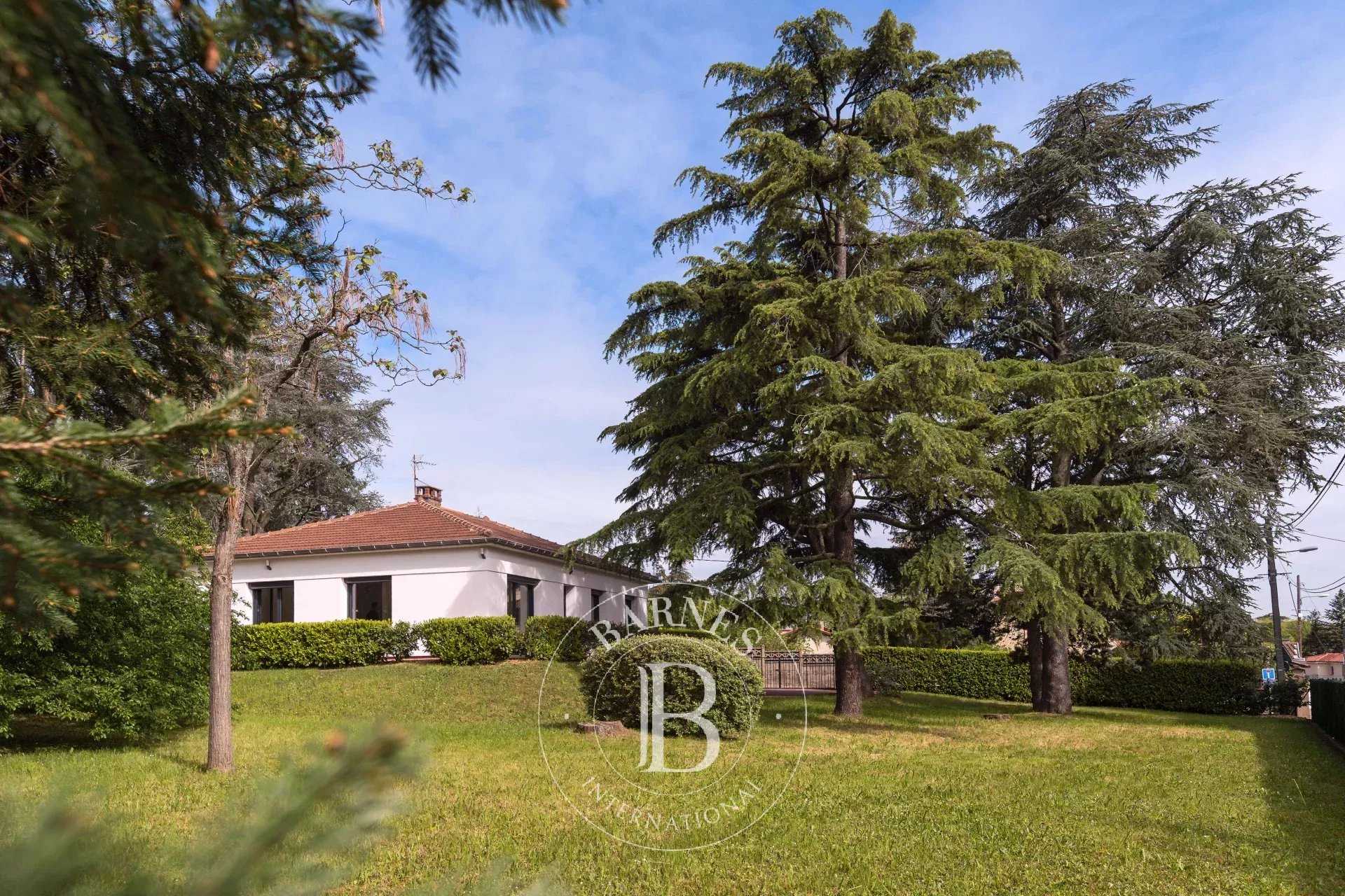 Saint-Genis-Laval  - Maison 4 Pi&egrave;ces 3 Chambres