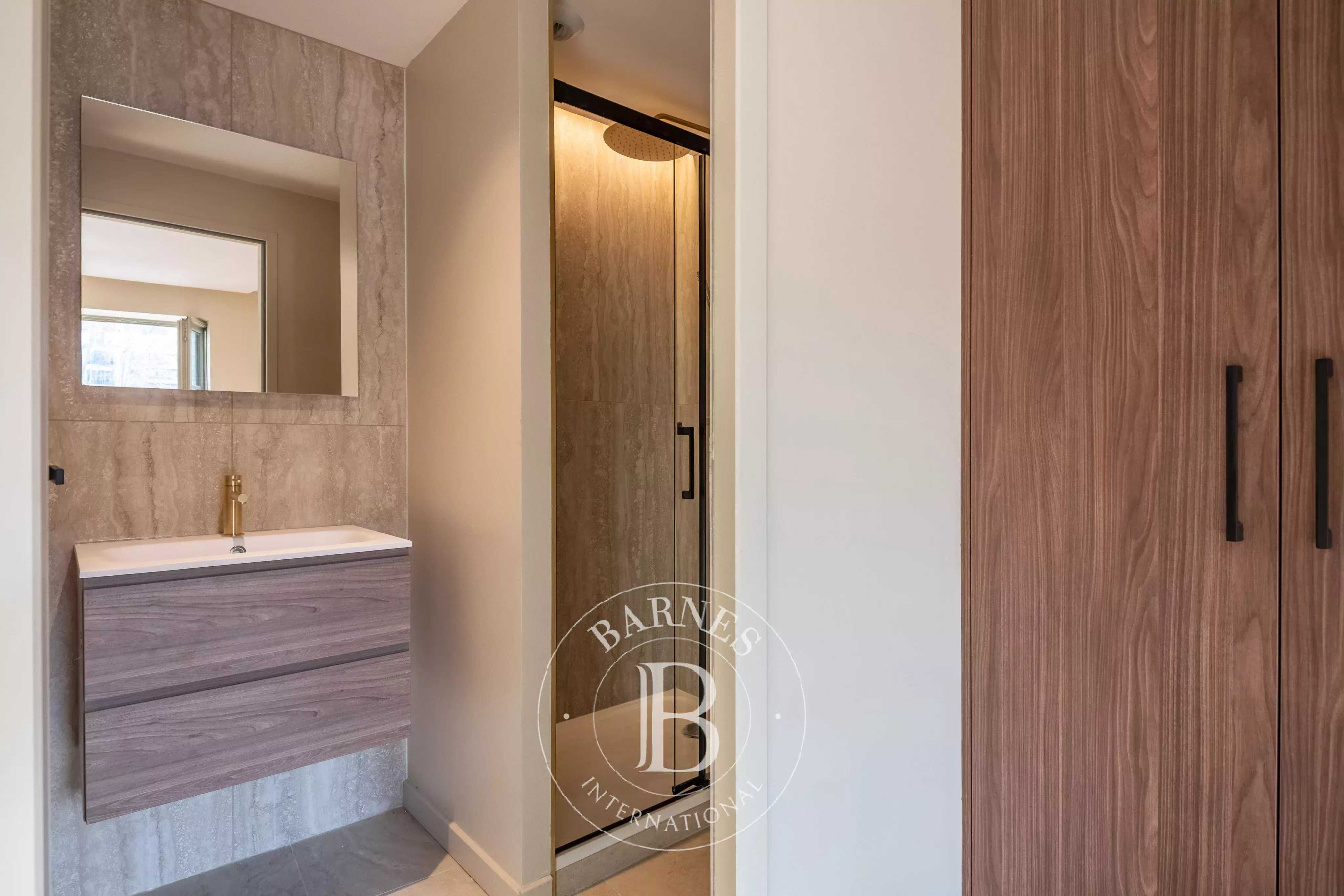 Lyon  - Appartement 4 Pi&egrave;ces 2 Chambres