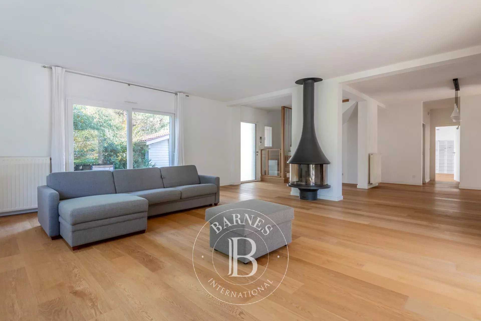 Sainte-Foy-lès-Lyon  - House 5 Bedrooms
