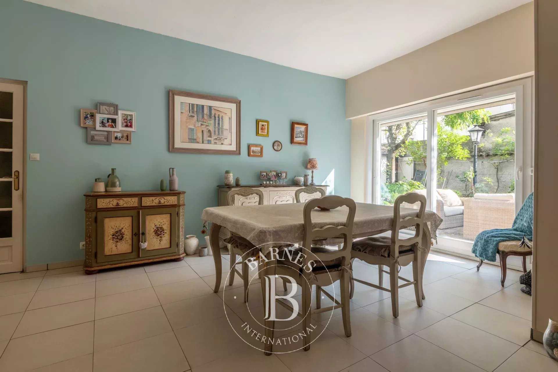 Lyon  - House 4 Bedrooms