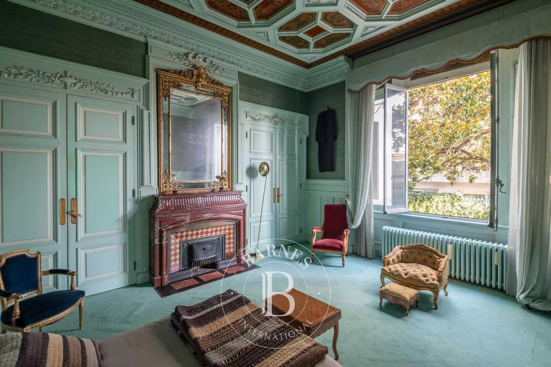 Lyon  - Apartment 2 Bedrooms