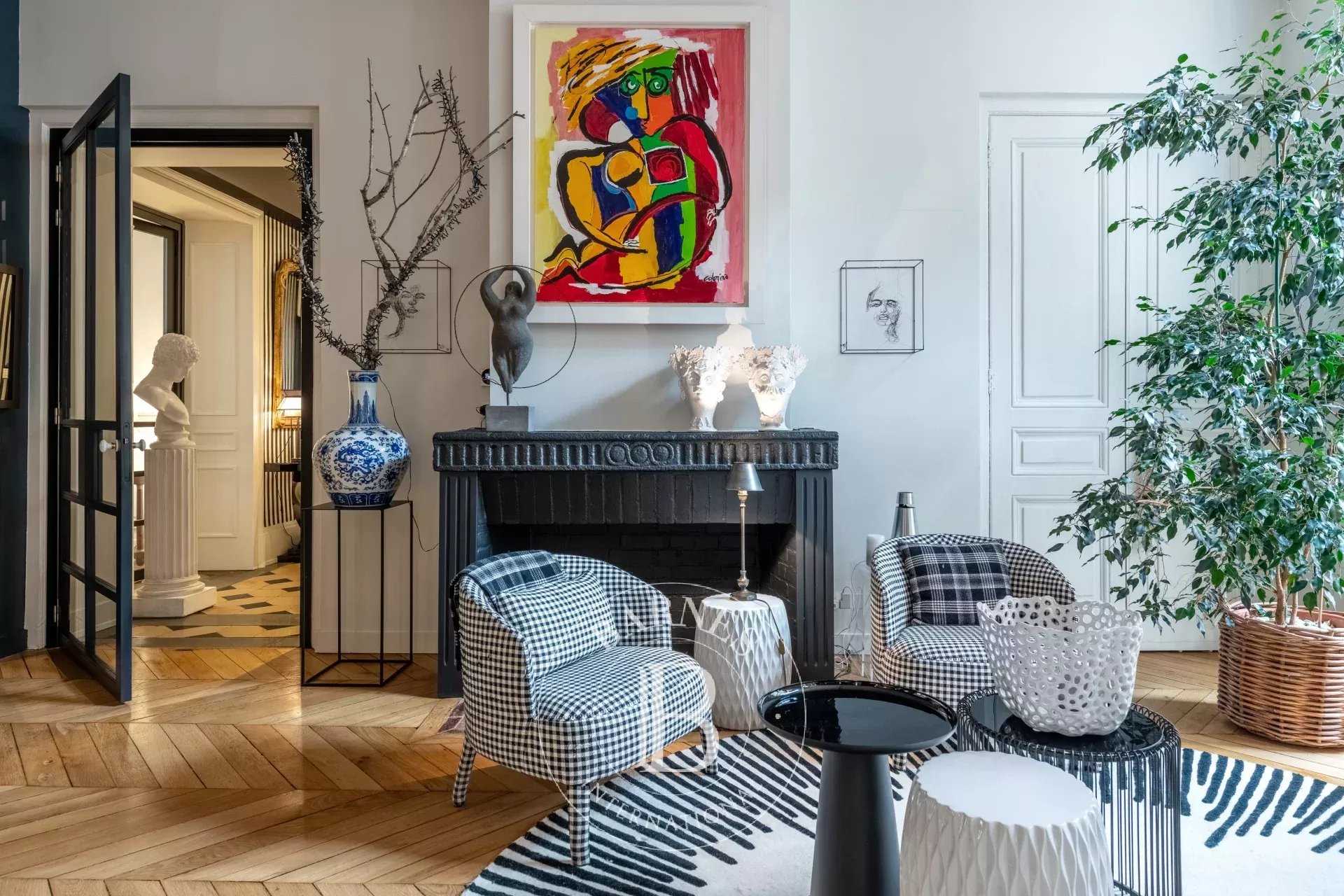 Lyon  - Piso 5 Cuartos 3 Habitaciones