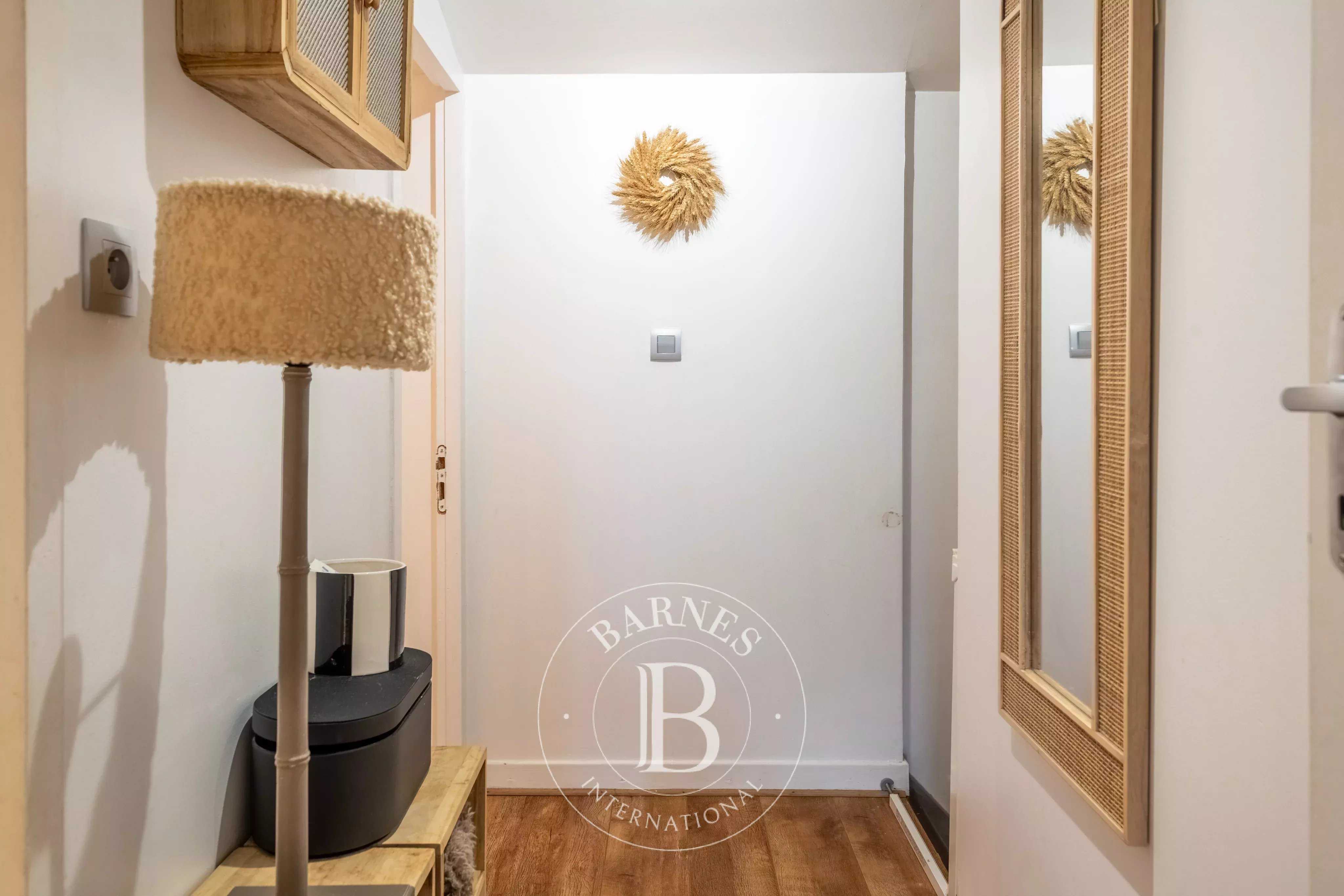 Collonges-au-Mont-d'Or  - Appartement 3 Pi&egrave;ces 2 Chambres