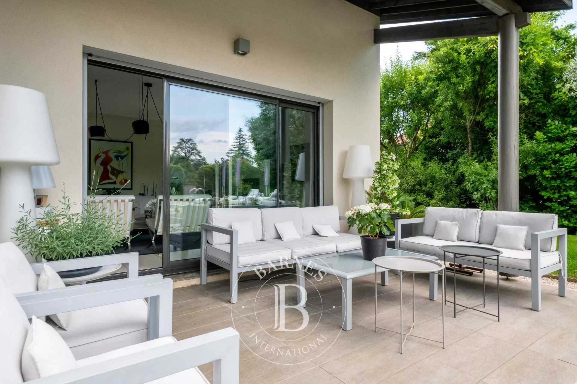 Collonges-au-Mont-d'Or  - House 4 Bedrooms