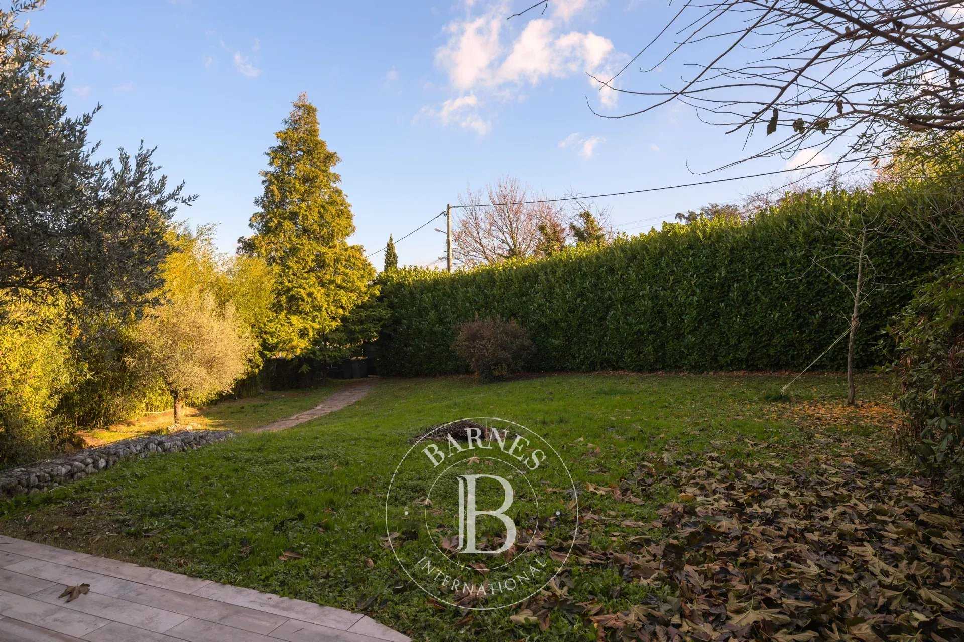 Ternay  - Casa 5 Cuartos