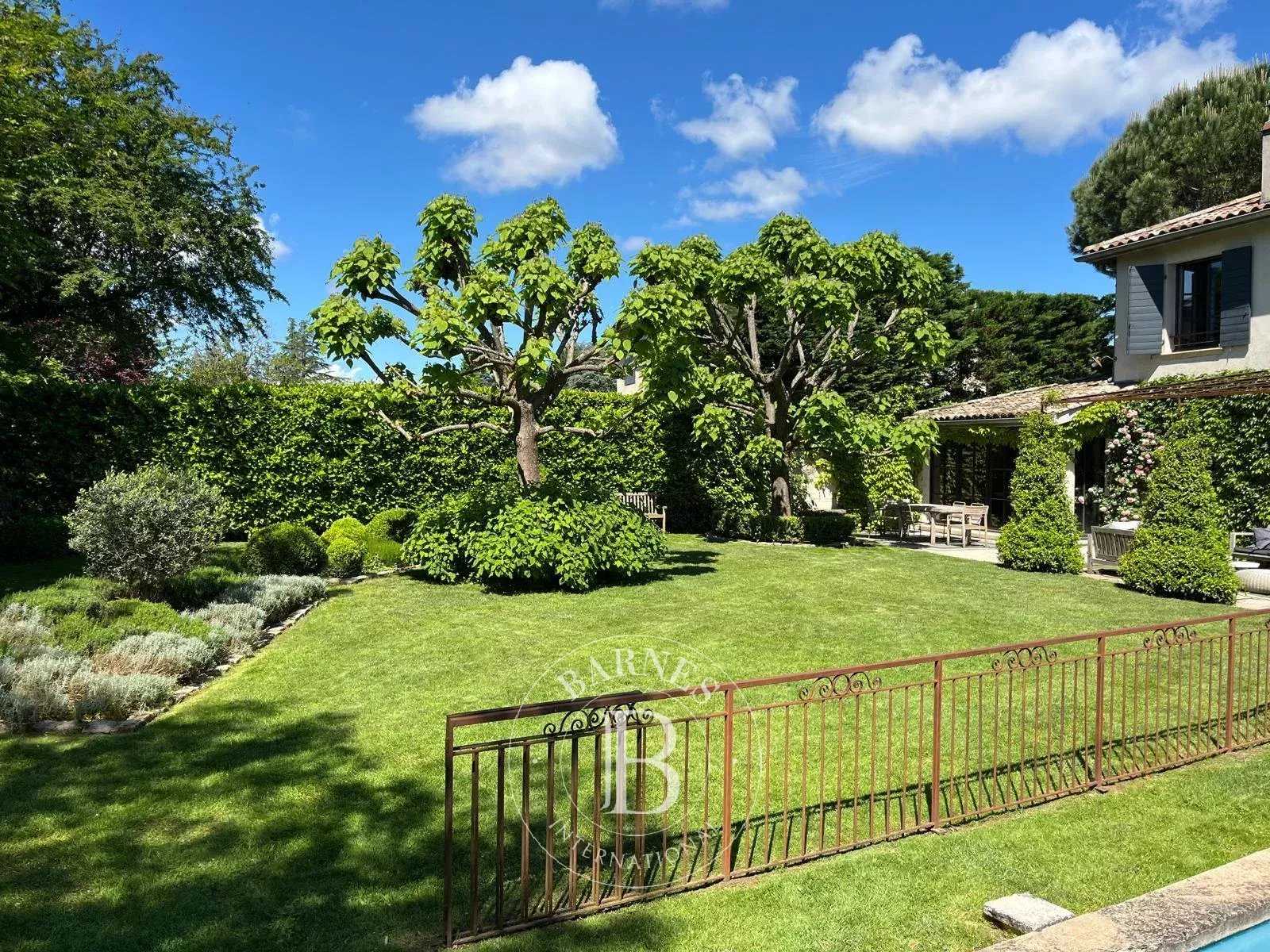 Saint-Didier-au-Mont-d'Or  - House 5 Bedrooms