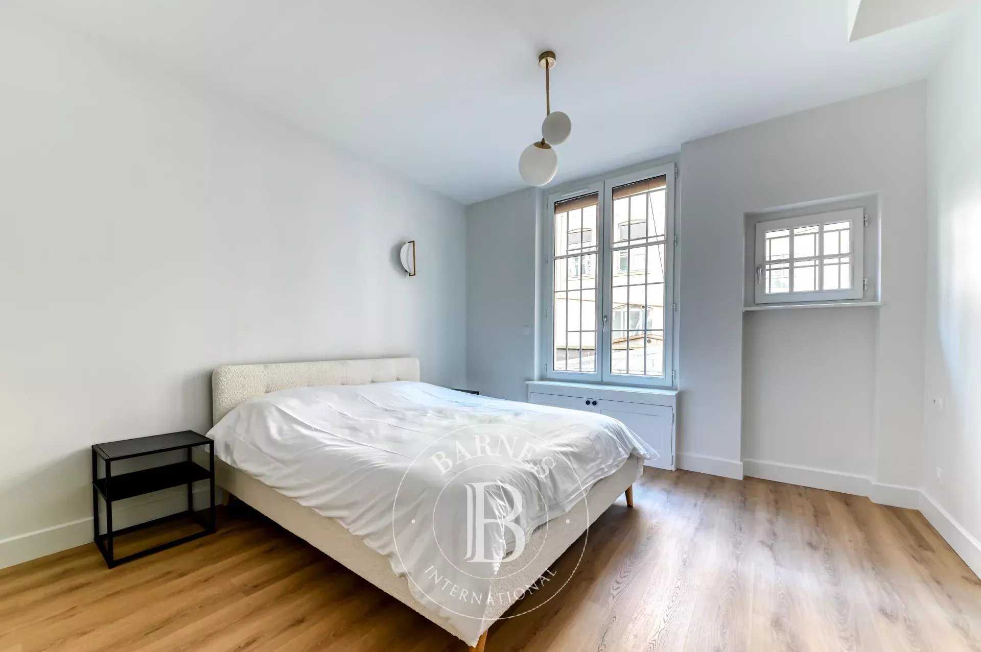 Lyon  - Appartement 4 Pi&egrave;ces 2 Chambres