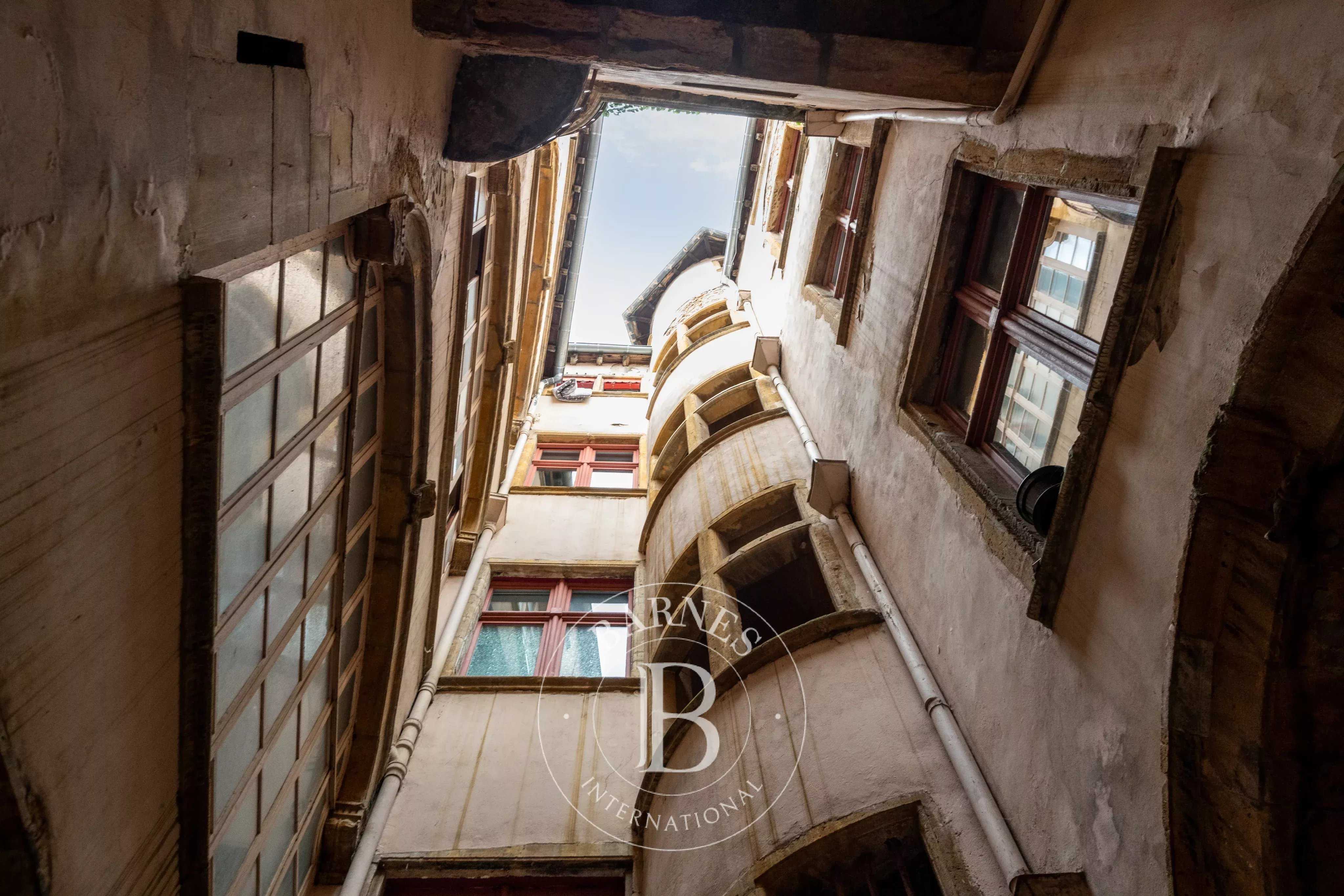 Lyon  - Appartement 3 Pi&egrave;ces, 1 Chambre