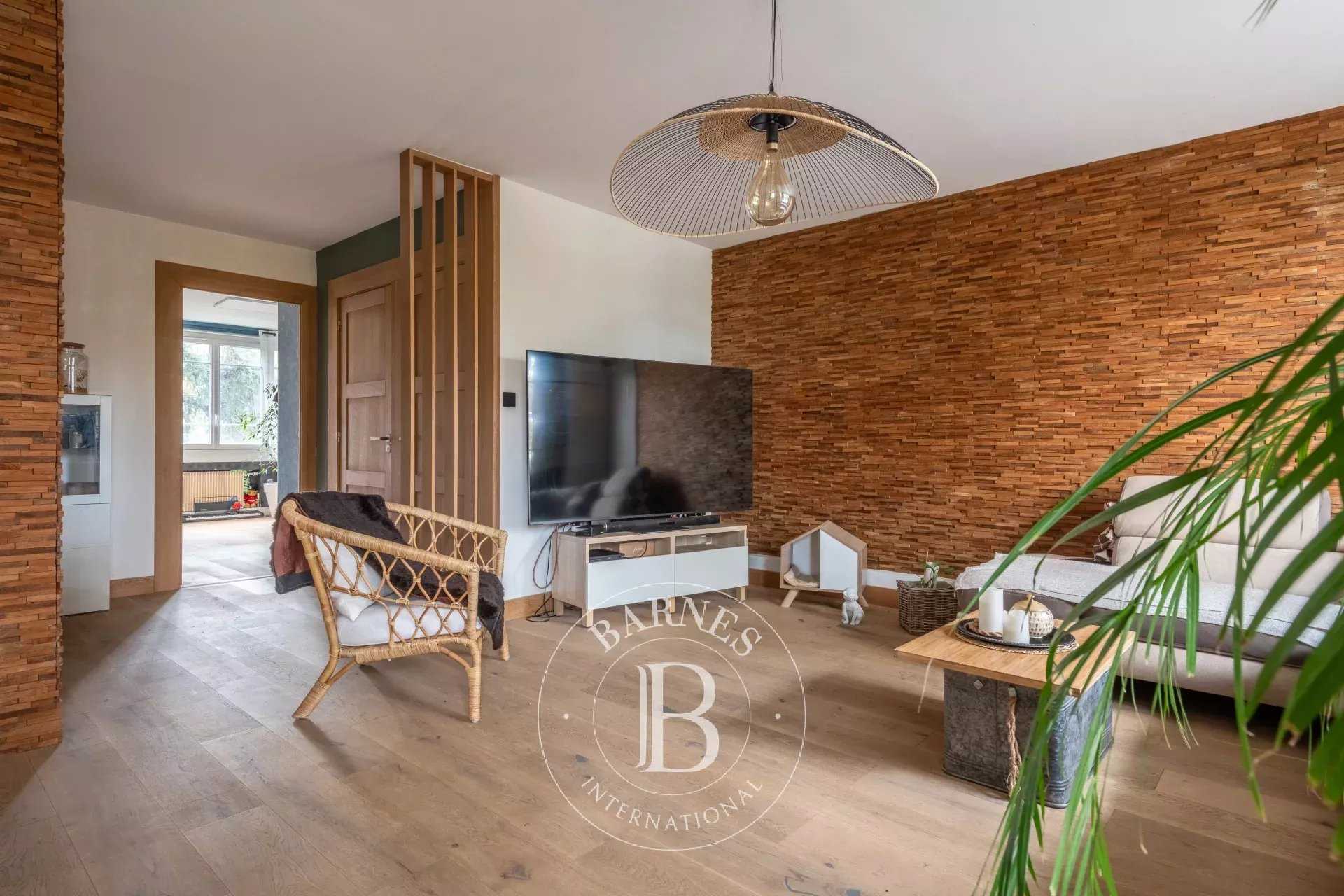 Tassin-la-Demi-Lune  - Appartement 4 Pi&egrave;ces 4 Chambres