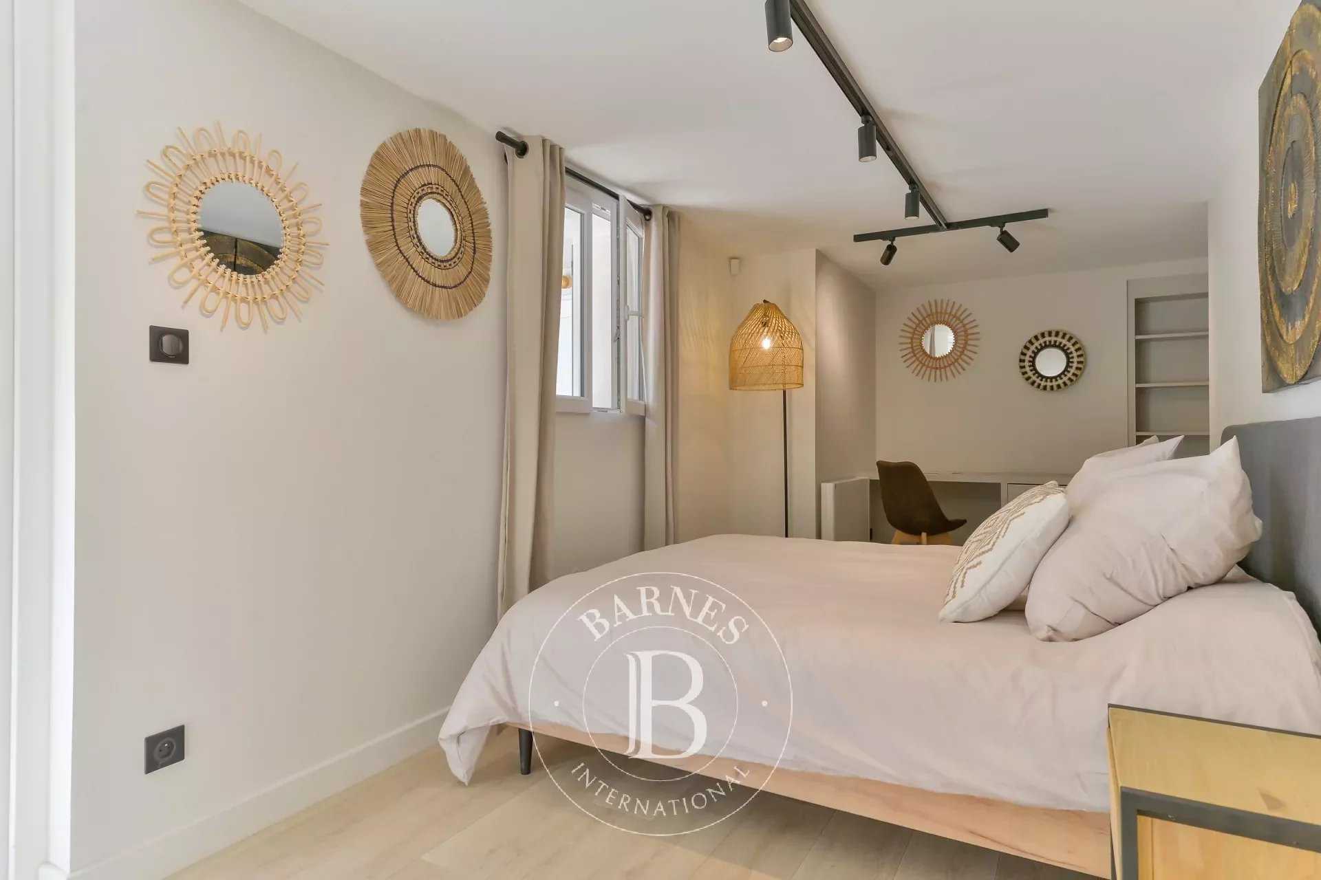 Charbonnières-les-Bains  - Apartment villa 5 Bedrooms