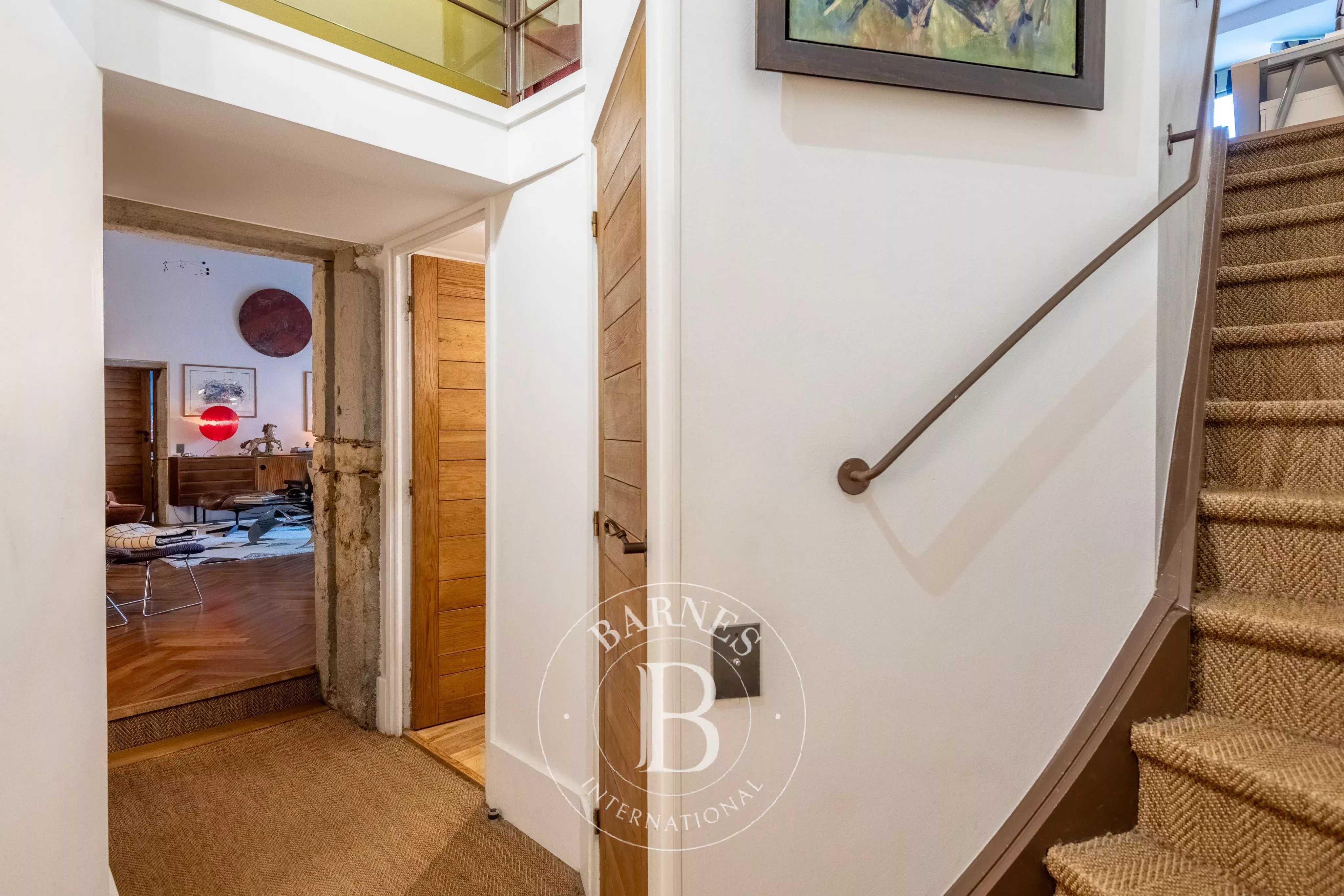 Caluire-et-Cuire  - Appartement 4 Pi&egrave;ces 2 Chambres