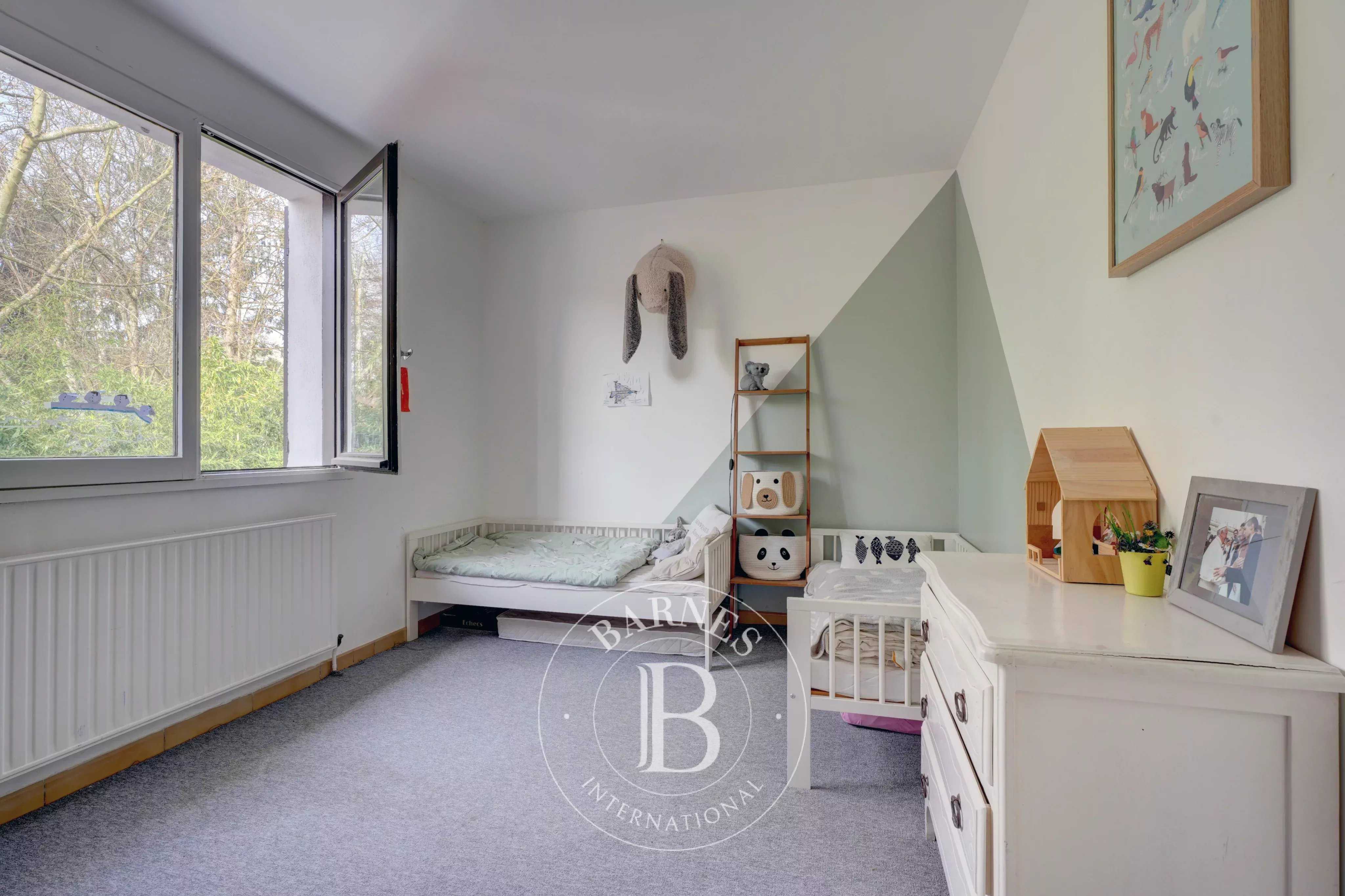 Saint-Symphorien-d'Ozon  - Maison 8 Pi&egrave;ces 6 Chambres