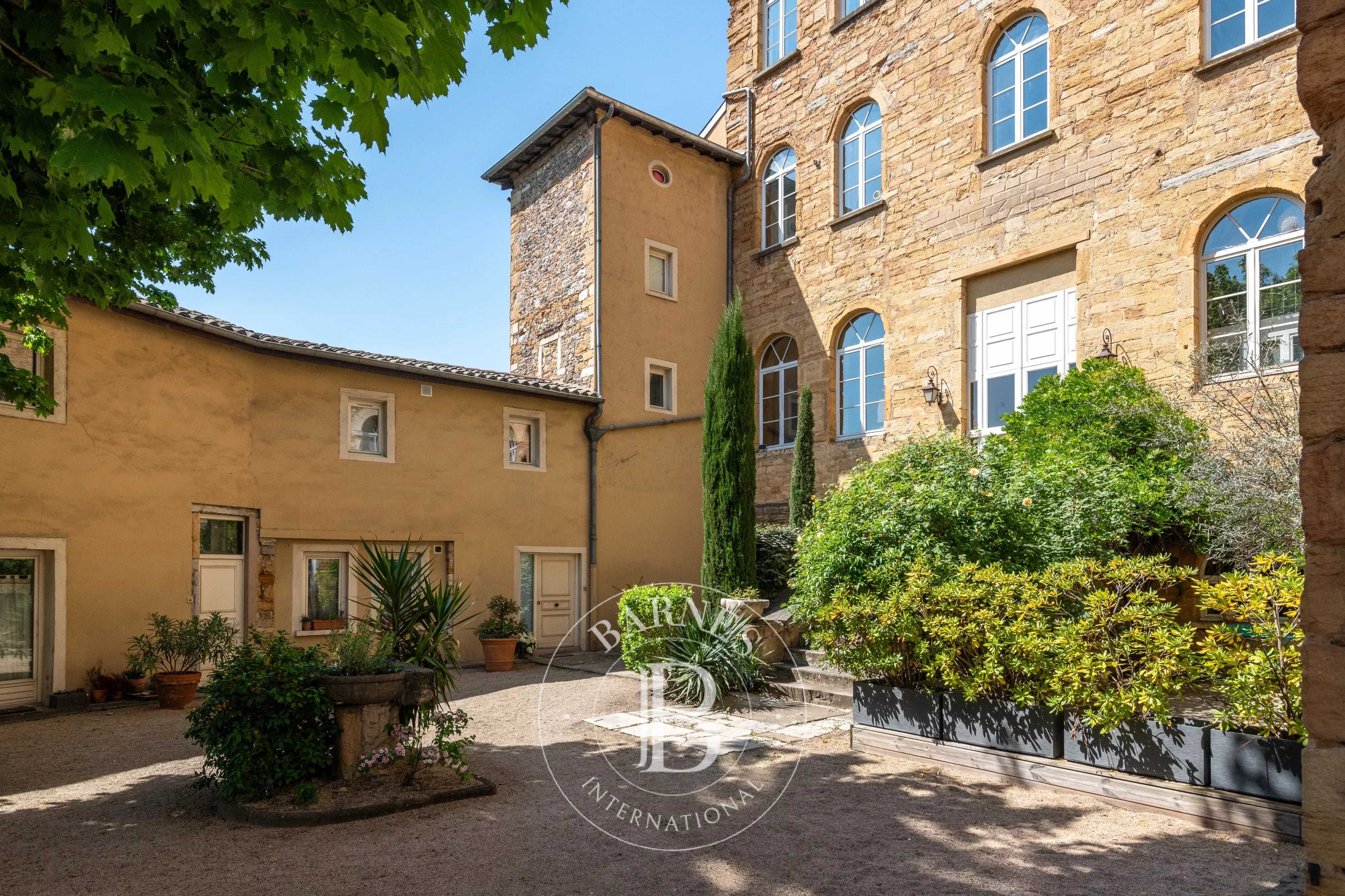 Caluire-et-Cuire  - Appartement 4 Pi&egrave;ces 2 Chambres