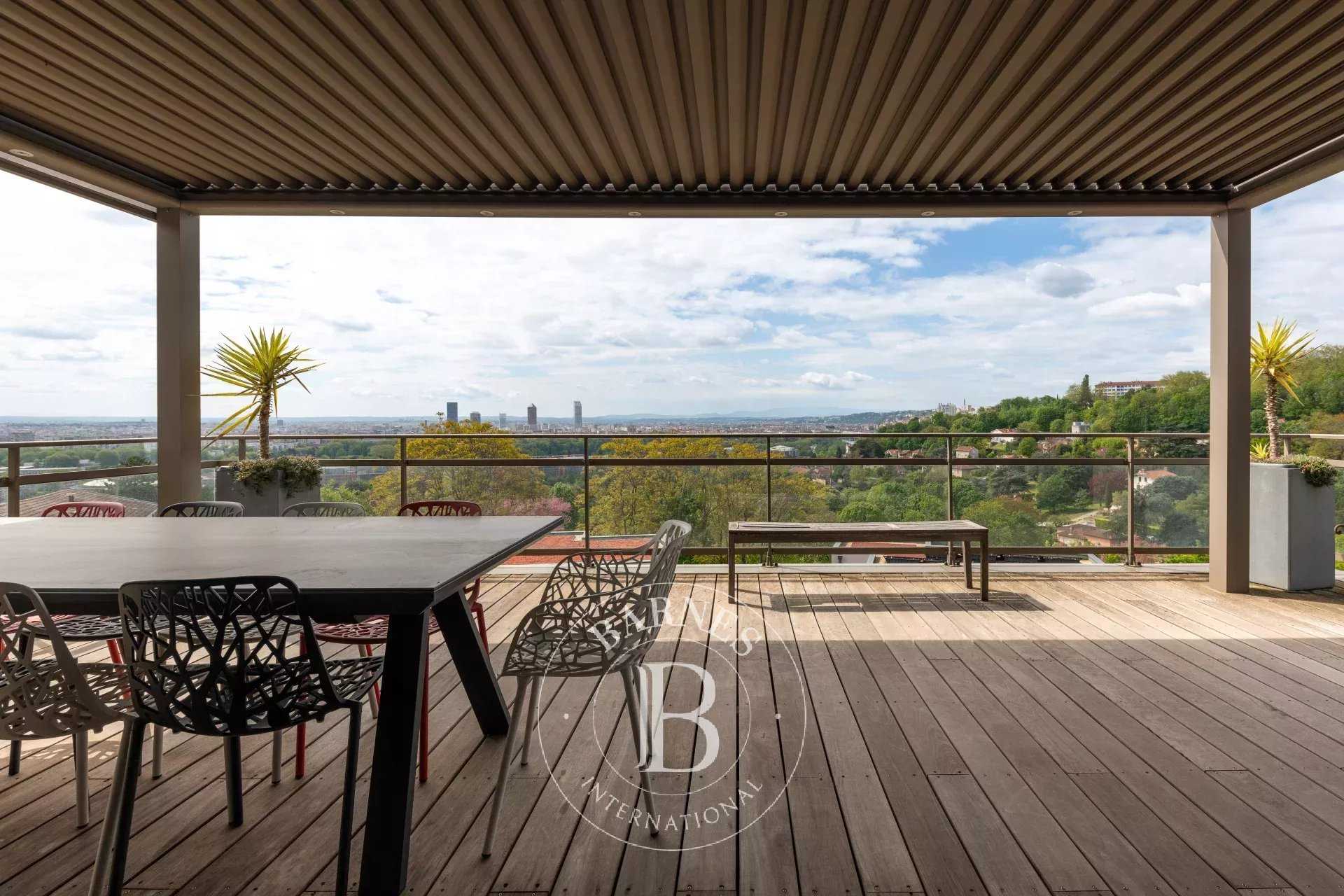 Caluire-et-Cuire  - Apartment 4 Bedrooms