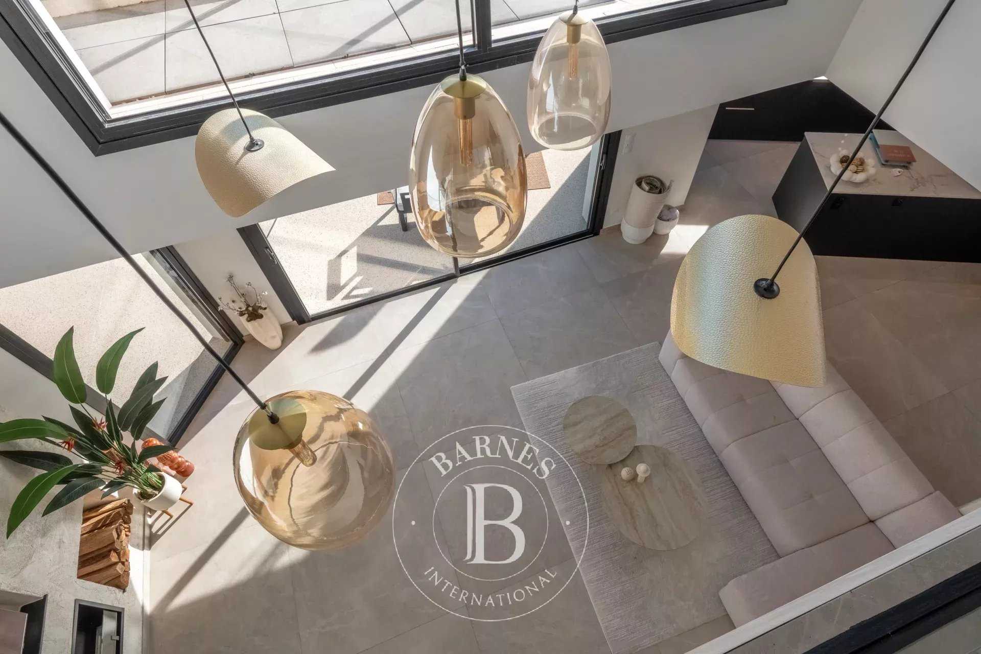 Neyron  - House 4 Bedrooms