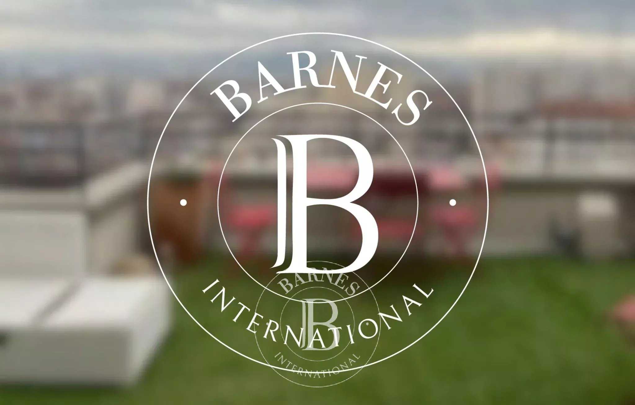 Lyon  - Piso 2 Cuartos, 1 Habitacion