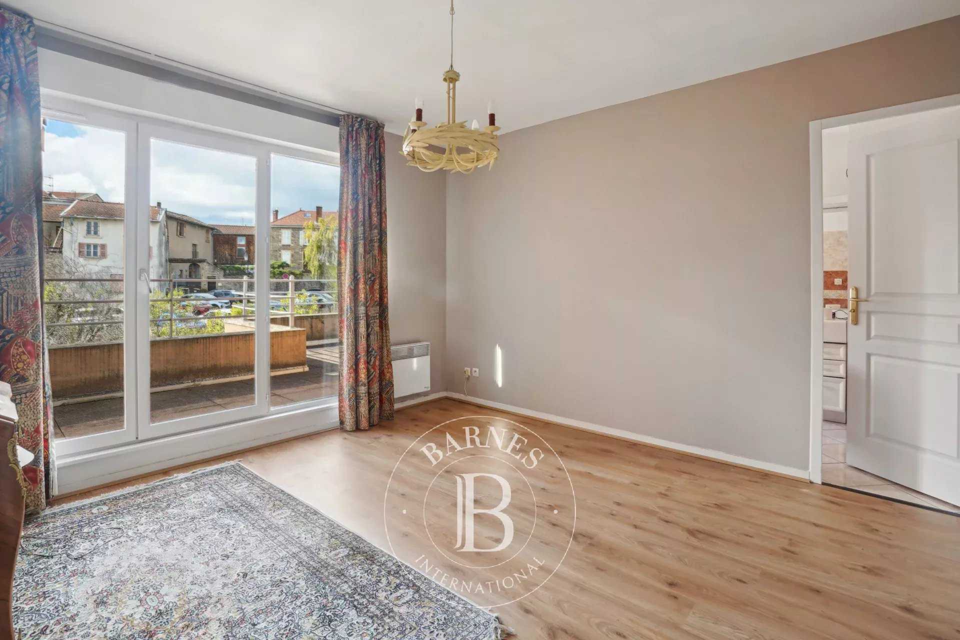 Dardilly  - Appartement 4 Pi&egrave;ces 3 Chambres