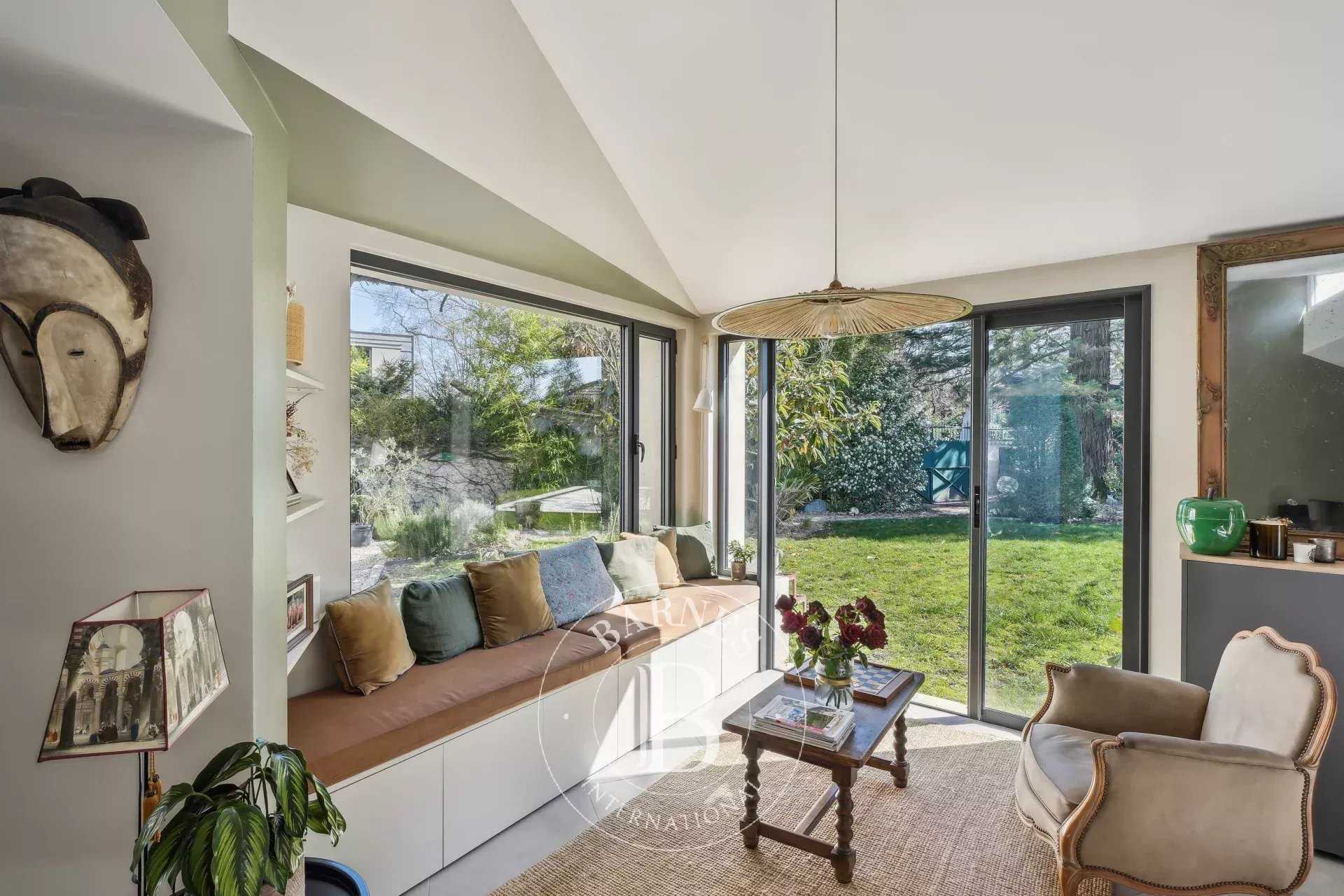 Tassin-la-Demi-Lune  - Maison 10 Pi&egrave;ces 4 Chambres