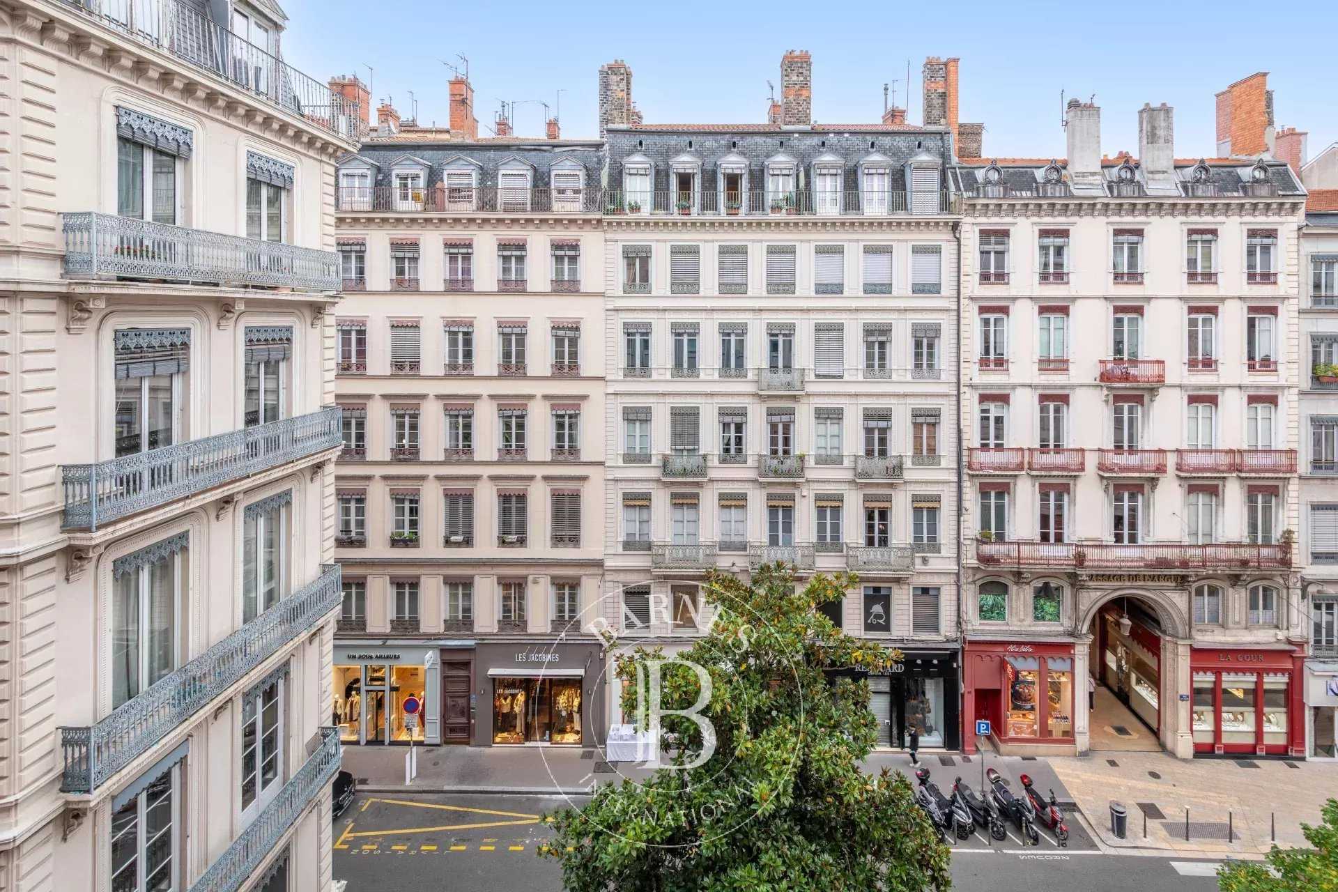 Lyon  - Piso 2 Cuartos