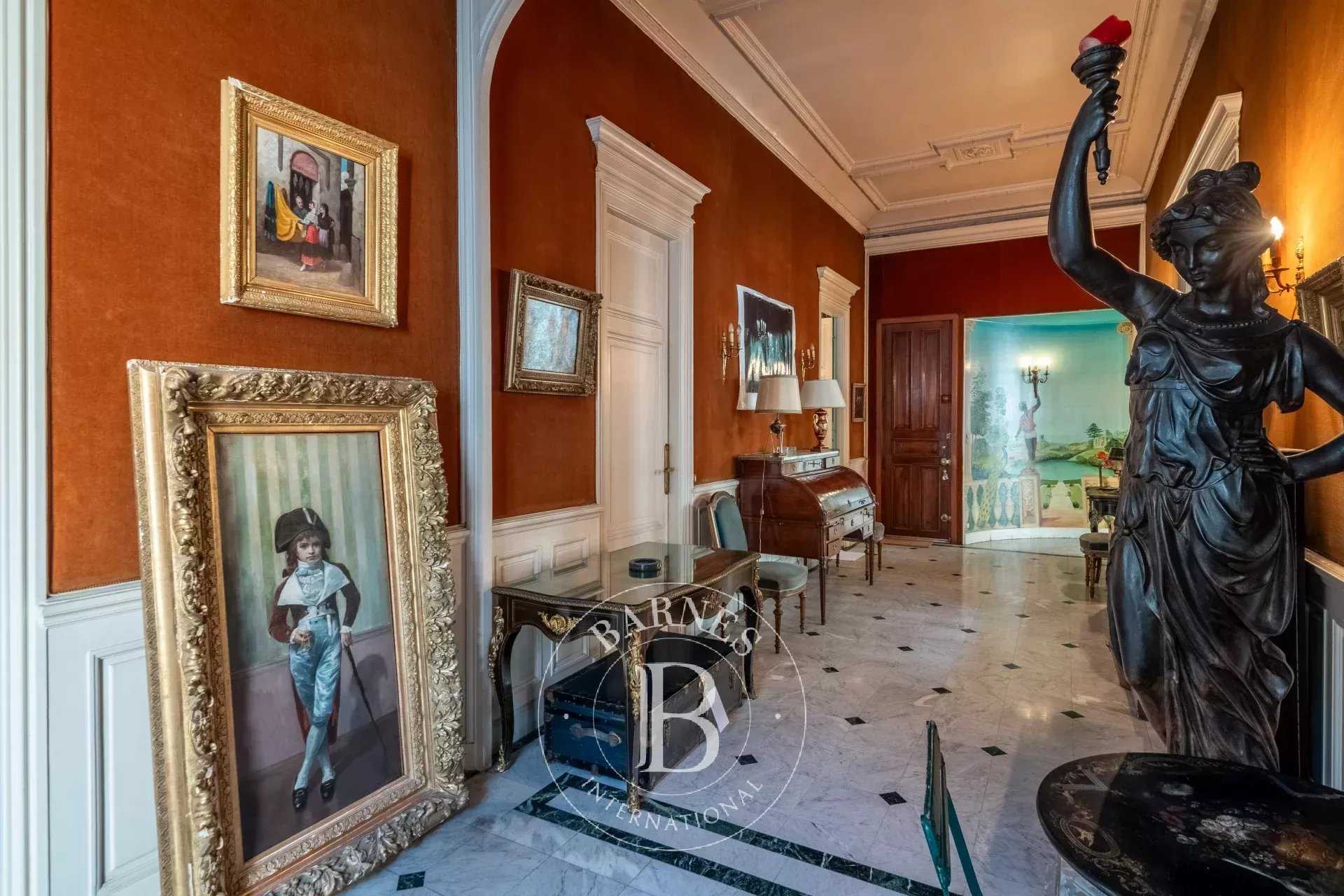 Lyon  - Apartment 2 Bedrooms