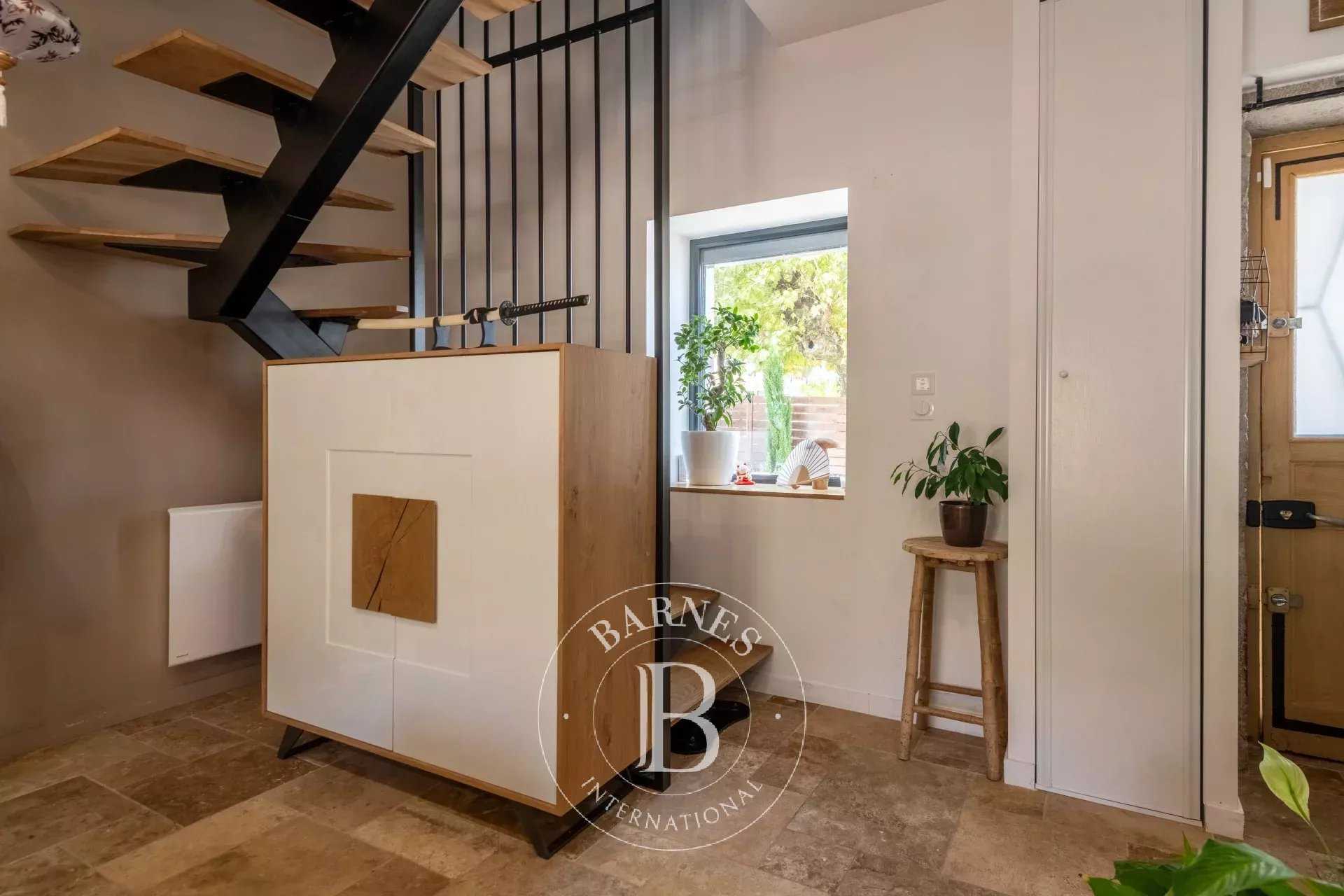 Jonage  - House 5 Bedrooms