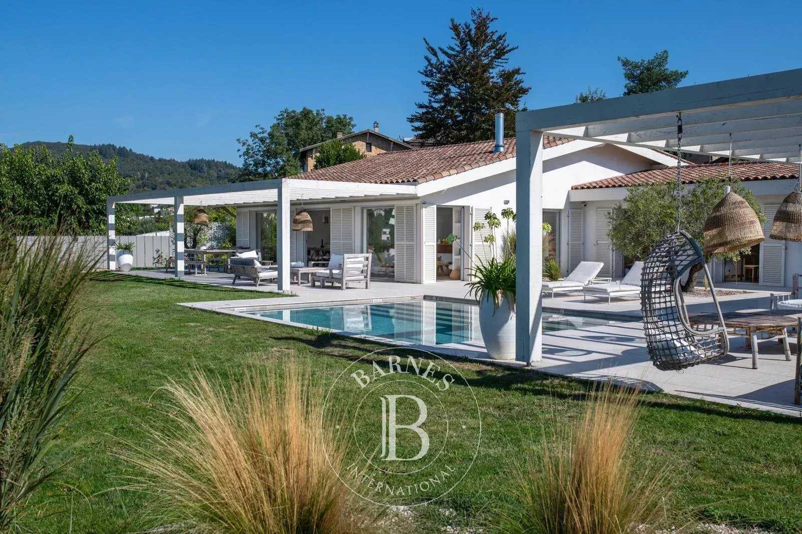 Saint-Didier-au-Mont-d'Or  - Maison 6 Pi&egrave;ces 4 Chambres