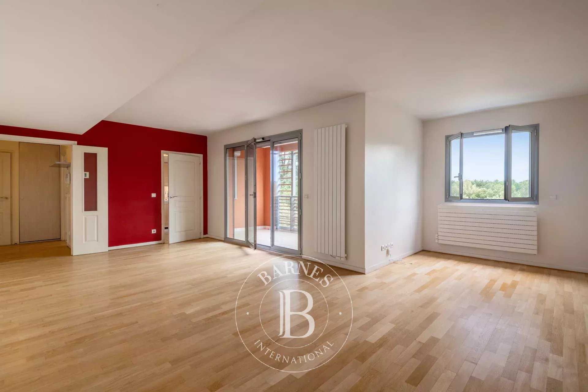 Lyon  - Appartement 4 Pièces 3 Chambres