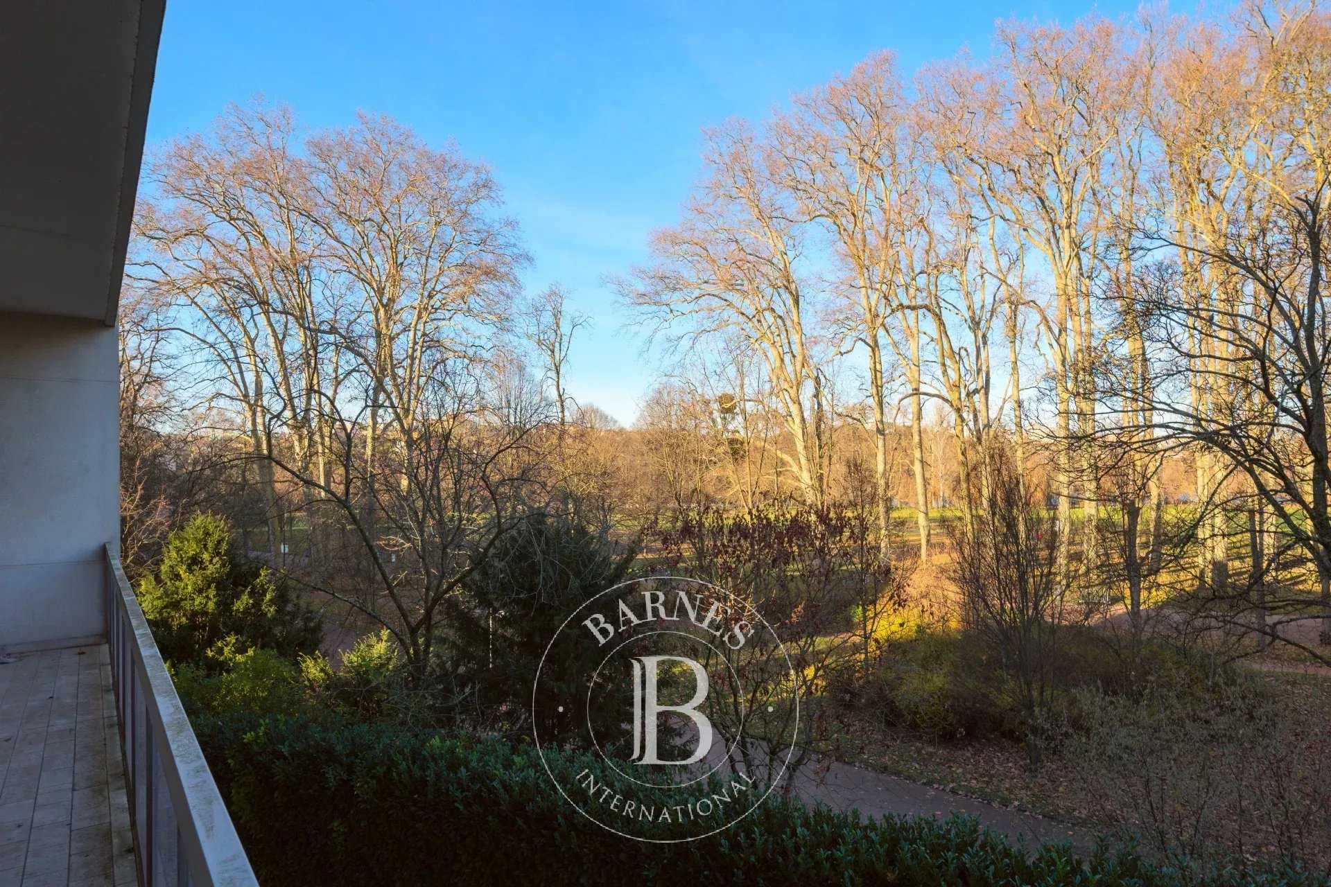 Lyon  - Piso 6 Cuartos