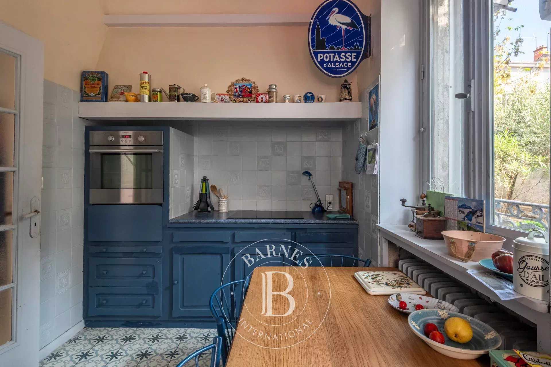 Lyon  - House 4 Bedrooms