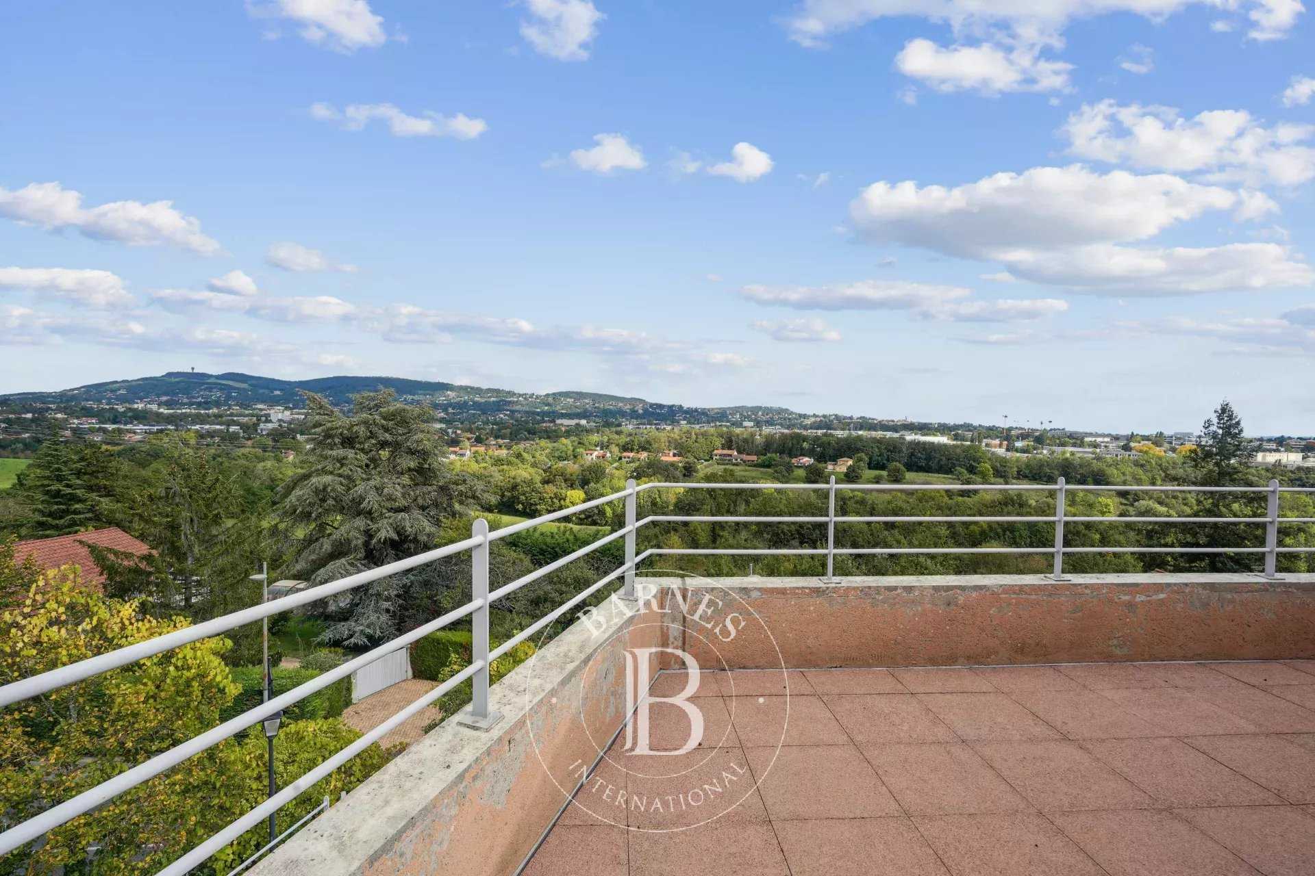 Dardilly  - Appartement 4 Pi&egrave;ces 3 Chambres