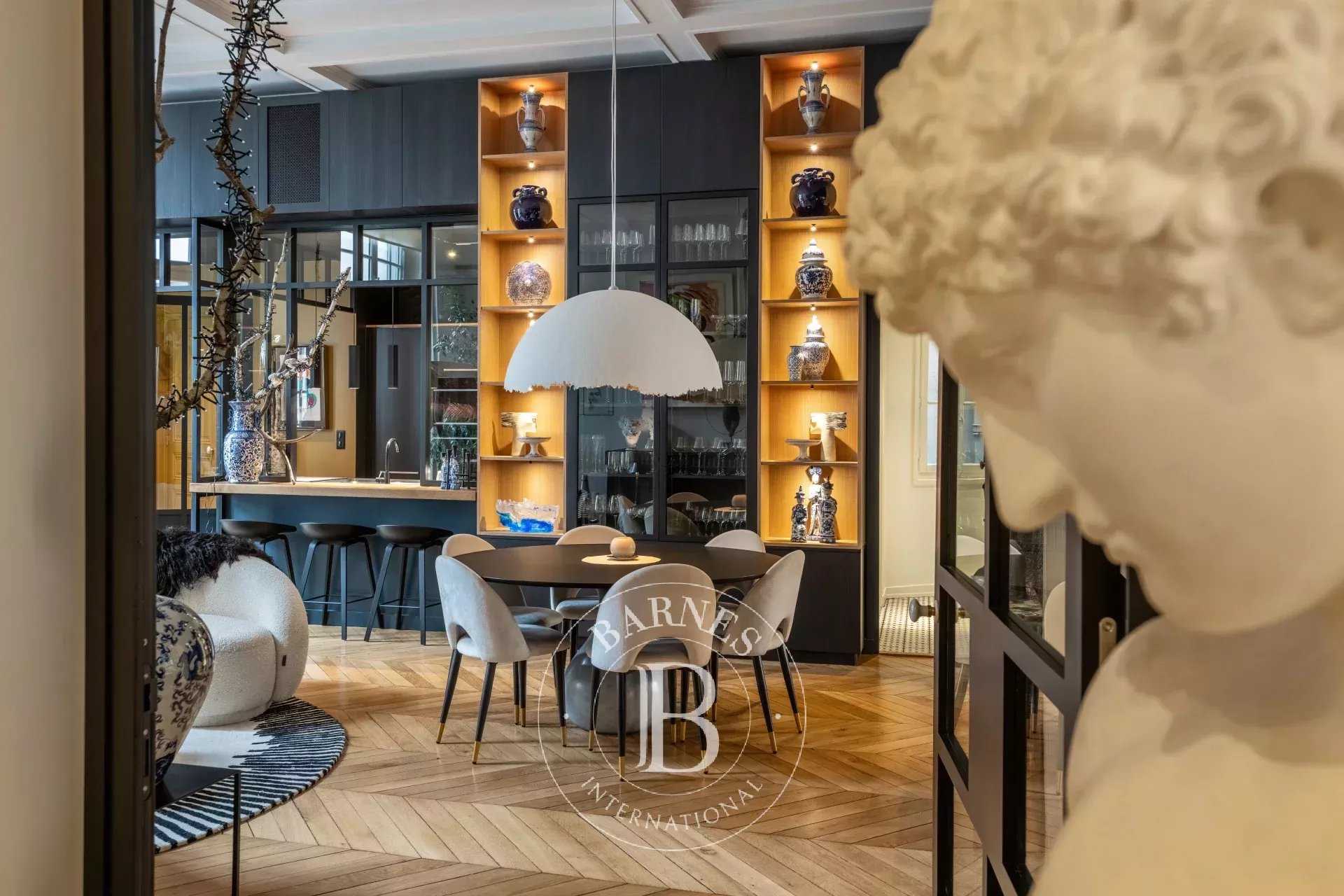 Lyon  - Piso 5 Cuartos 3 Habitaciones