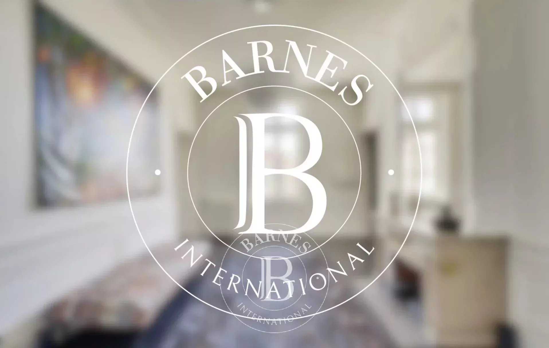 Lyon  - Appartement 5 Pièces 2 Chambres