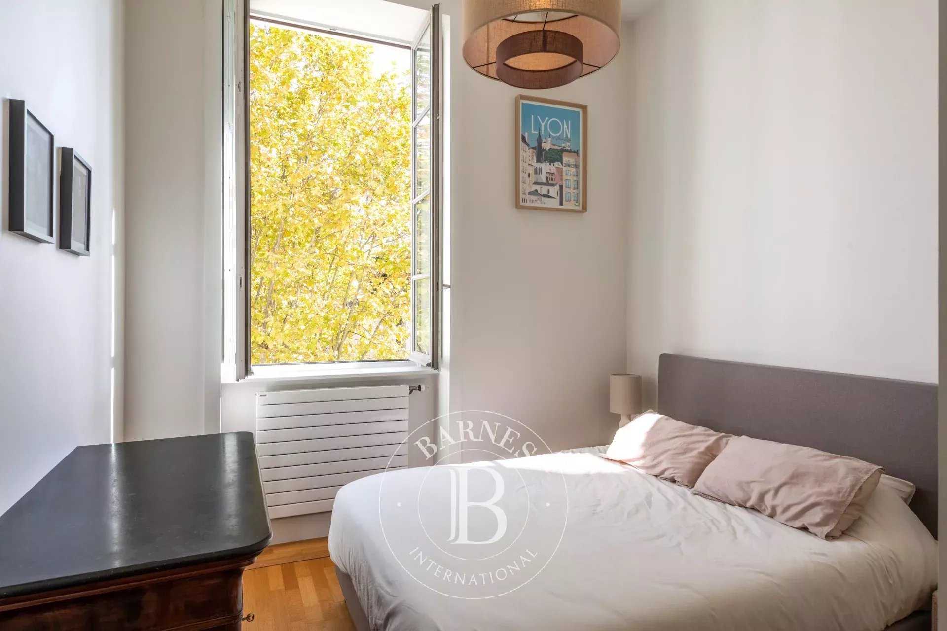 Lyon  - Appartement 3 Pi&egrave;ces 2 Chambres