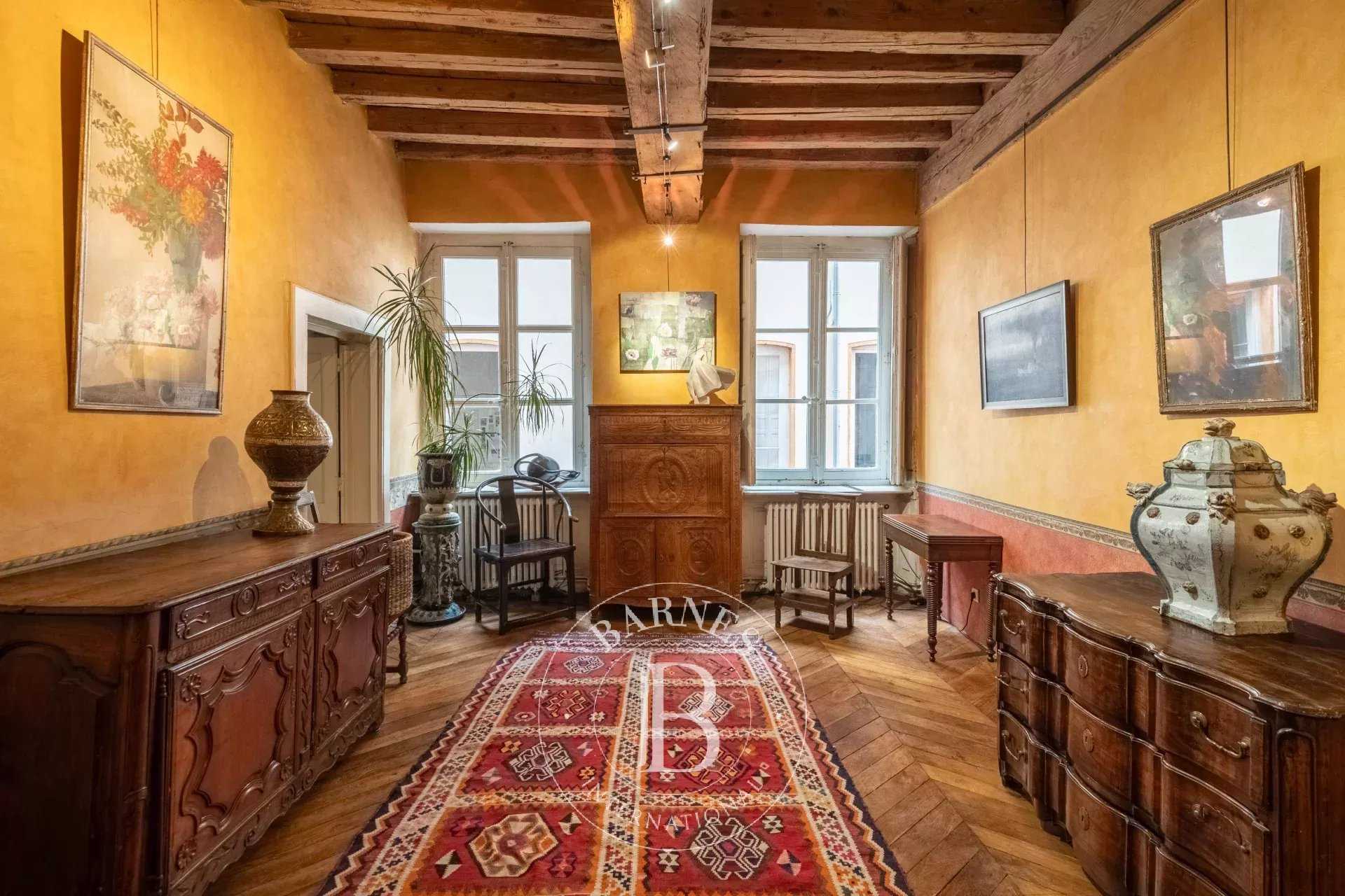 Lyon  - Appartement 7 Pi&egrave;ces 4 Chambres