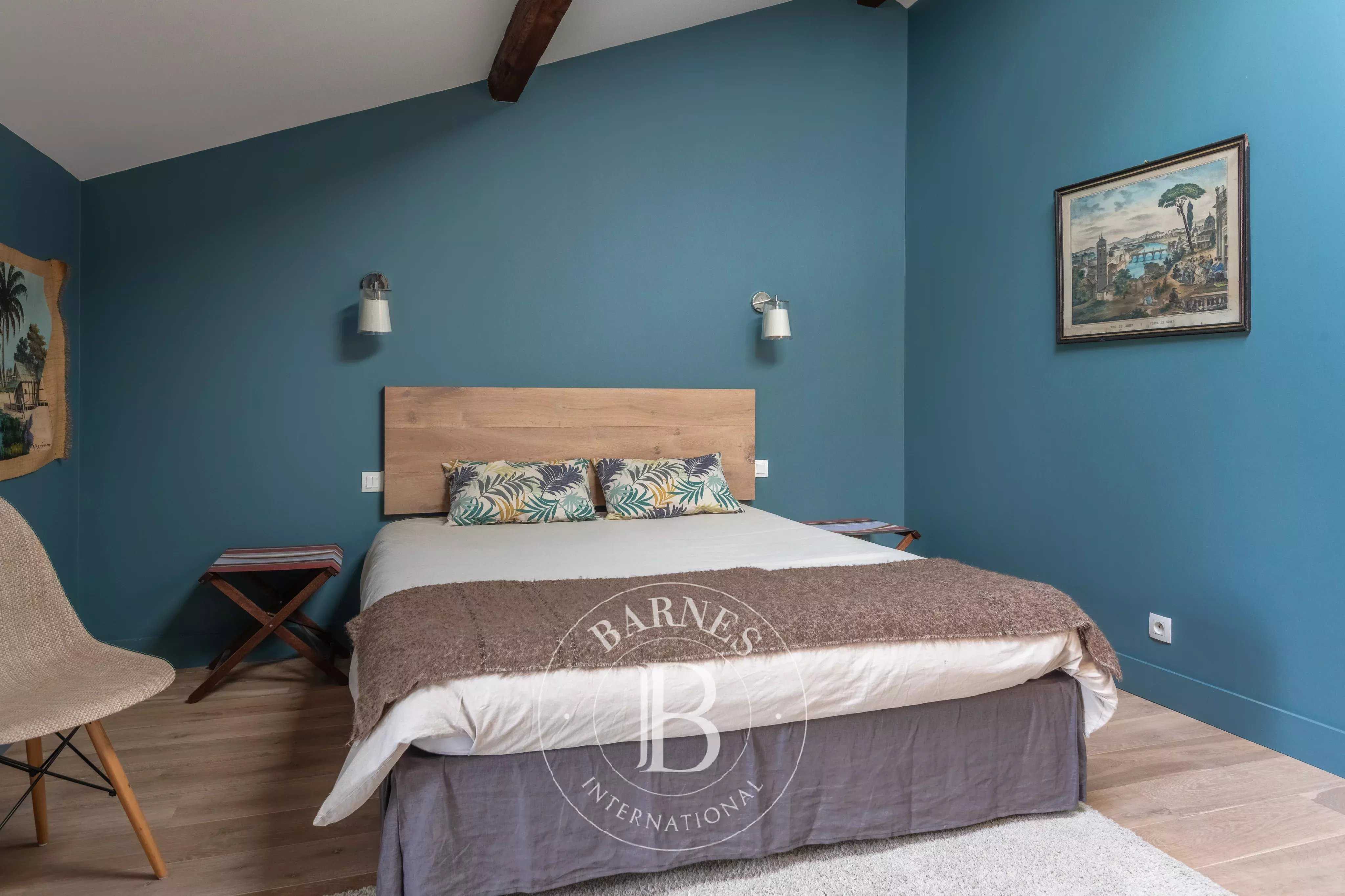 Écully  - Maison 9 Pi&egrave;ces
