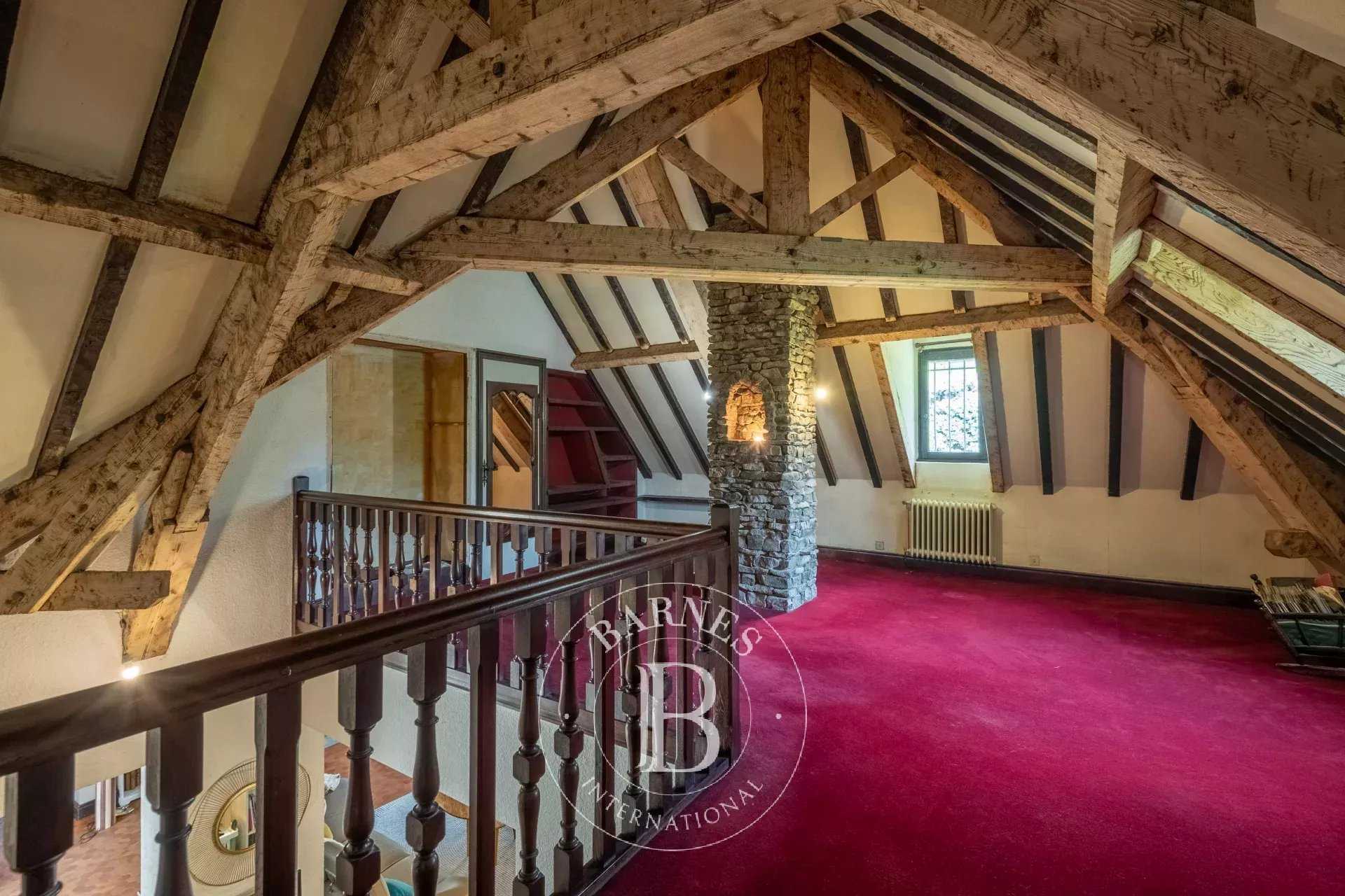 Saint-Cyr-au-Mont-d'Or  - House 3 Bedrooms