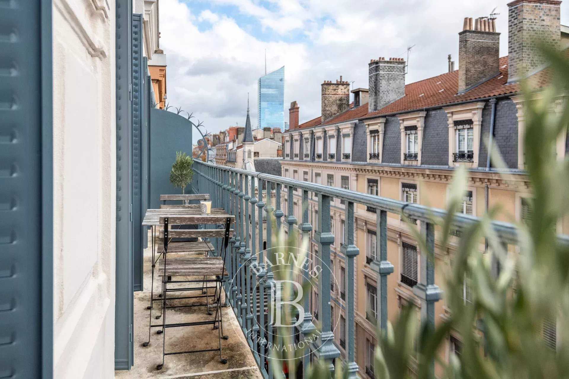 Lyon  - Apartment 3 Bedrooms