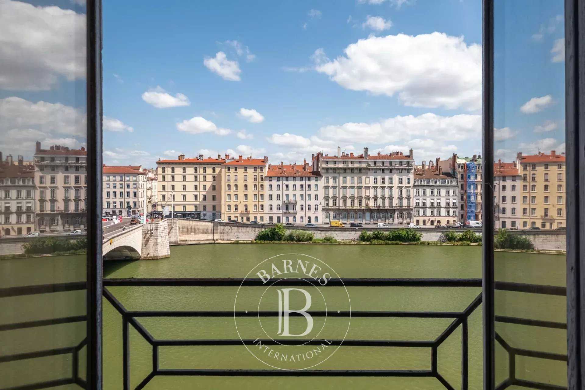 Lyon  - Appartement 4 Pi&egrave;ces 3 Chambres