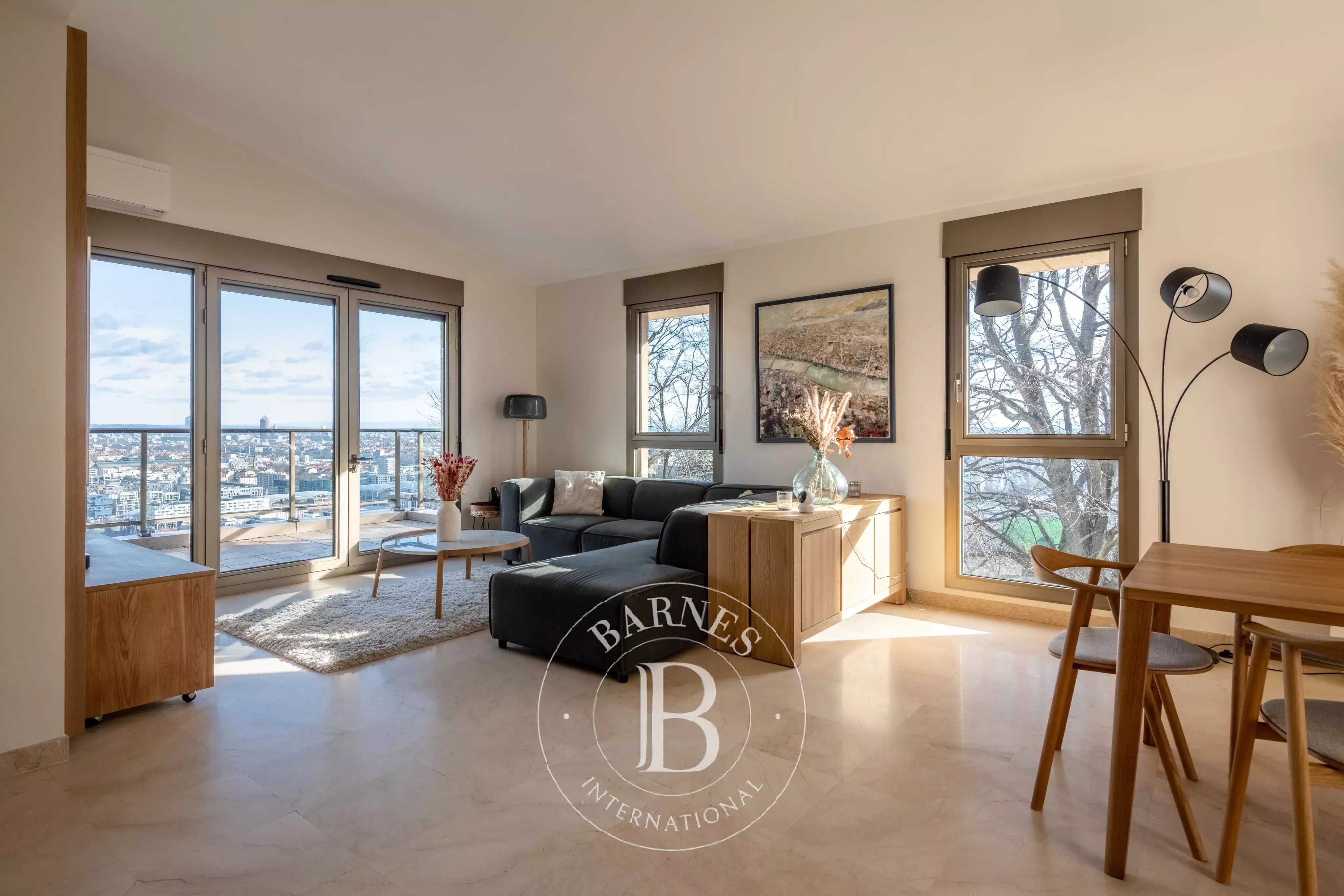 Sainte-Foy-lès-Lyon  - Appartement 4 Pi&egrave;ces 3 Chambres