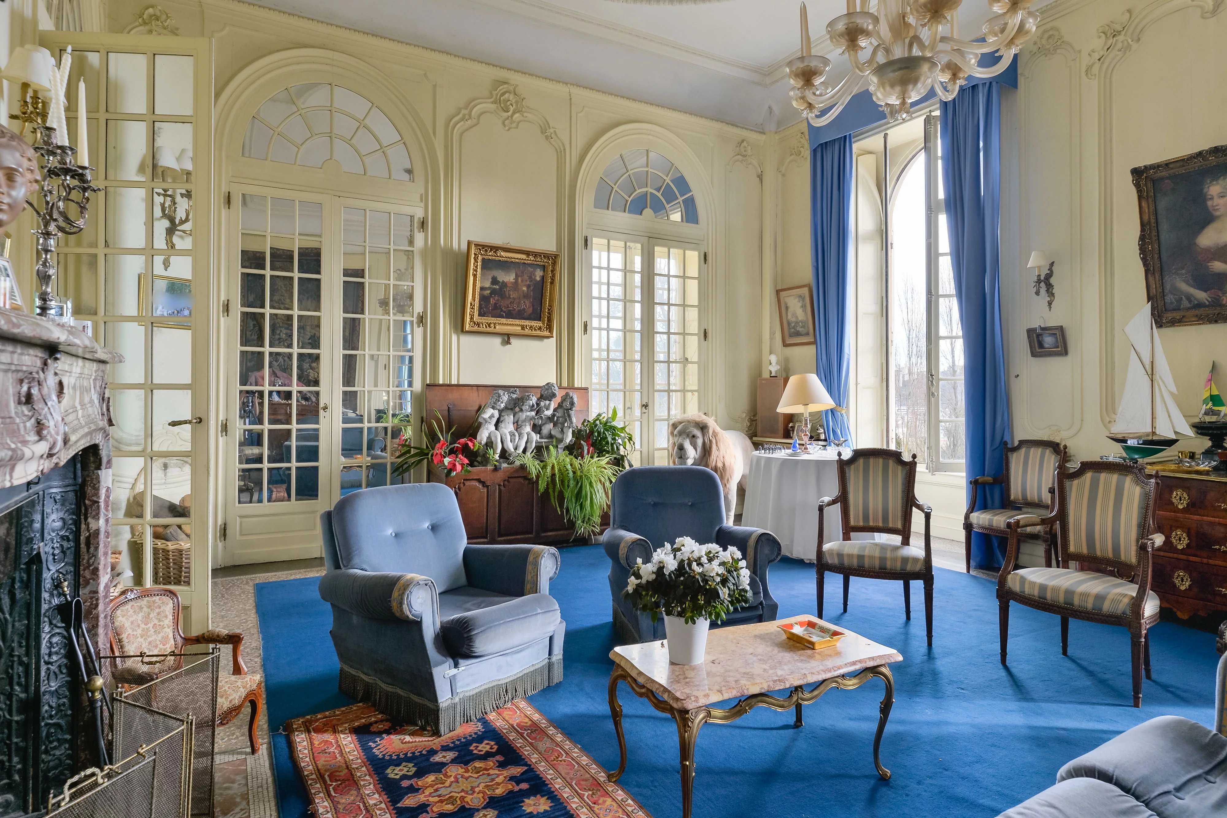 Écully  - Propriété 18 Pi&egrave;ces 14 Chambres