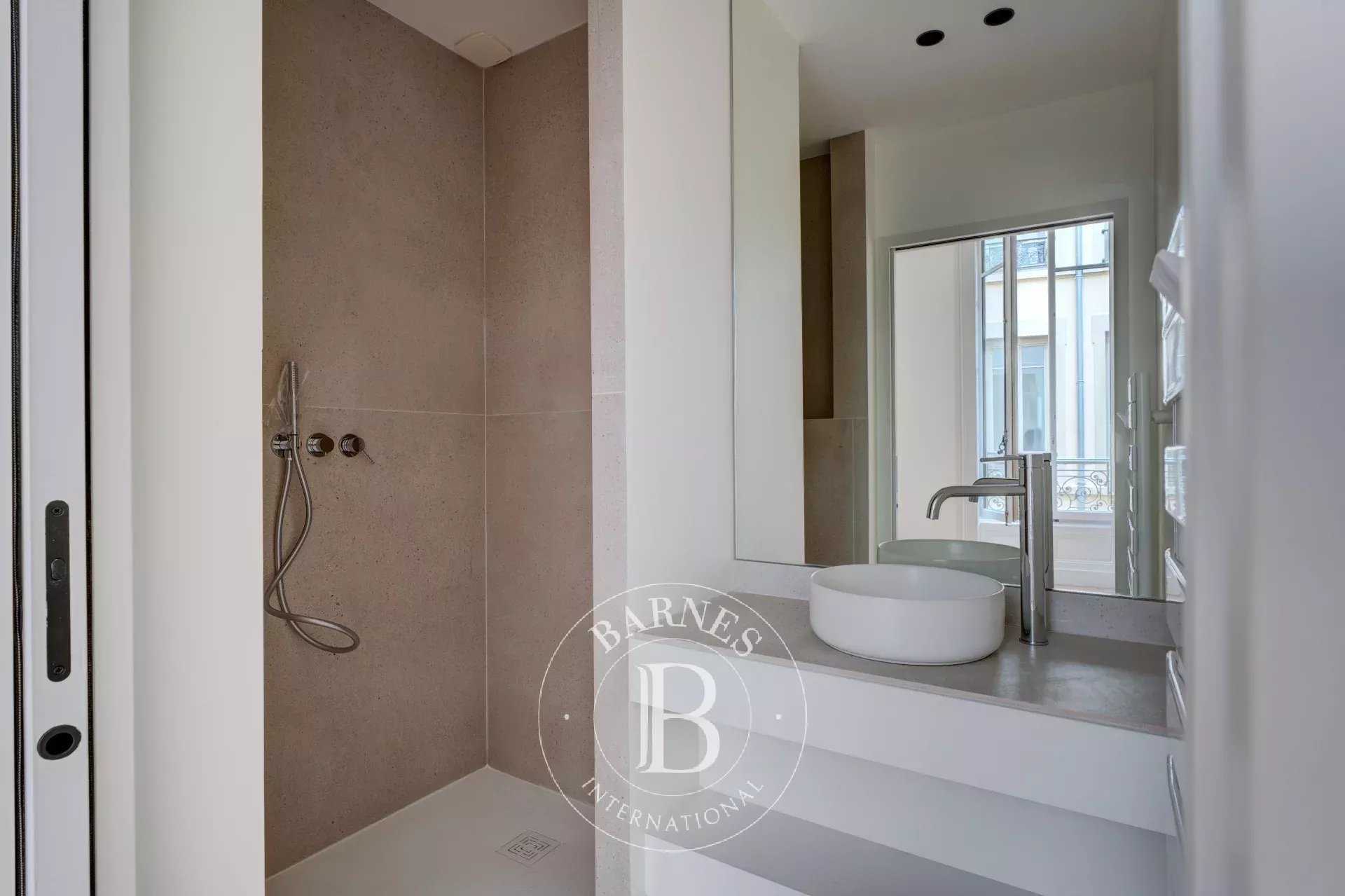 Lyon  - Apartment 2 Bedrooms