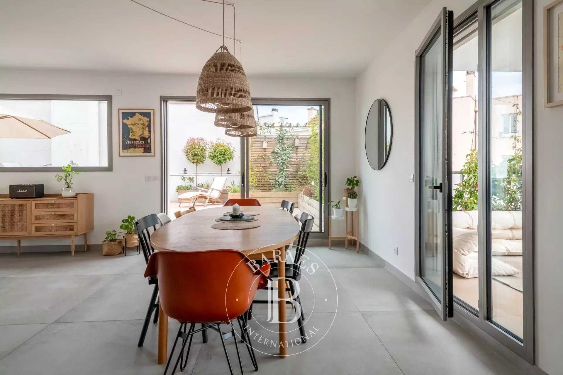 Villeurbanne  - Appartement 5 Pièces 4 Chambres
