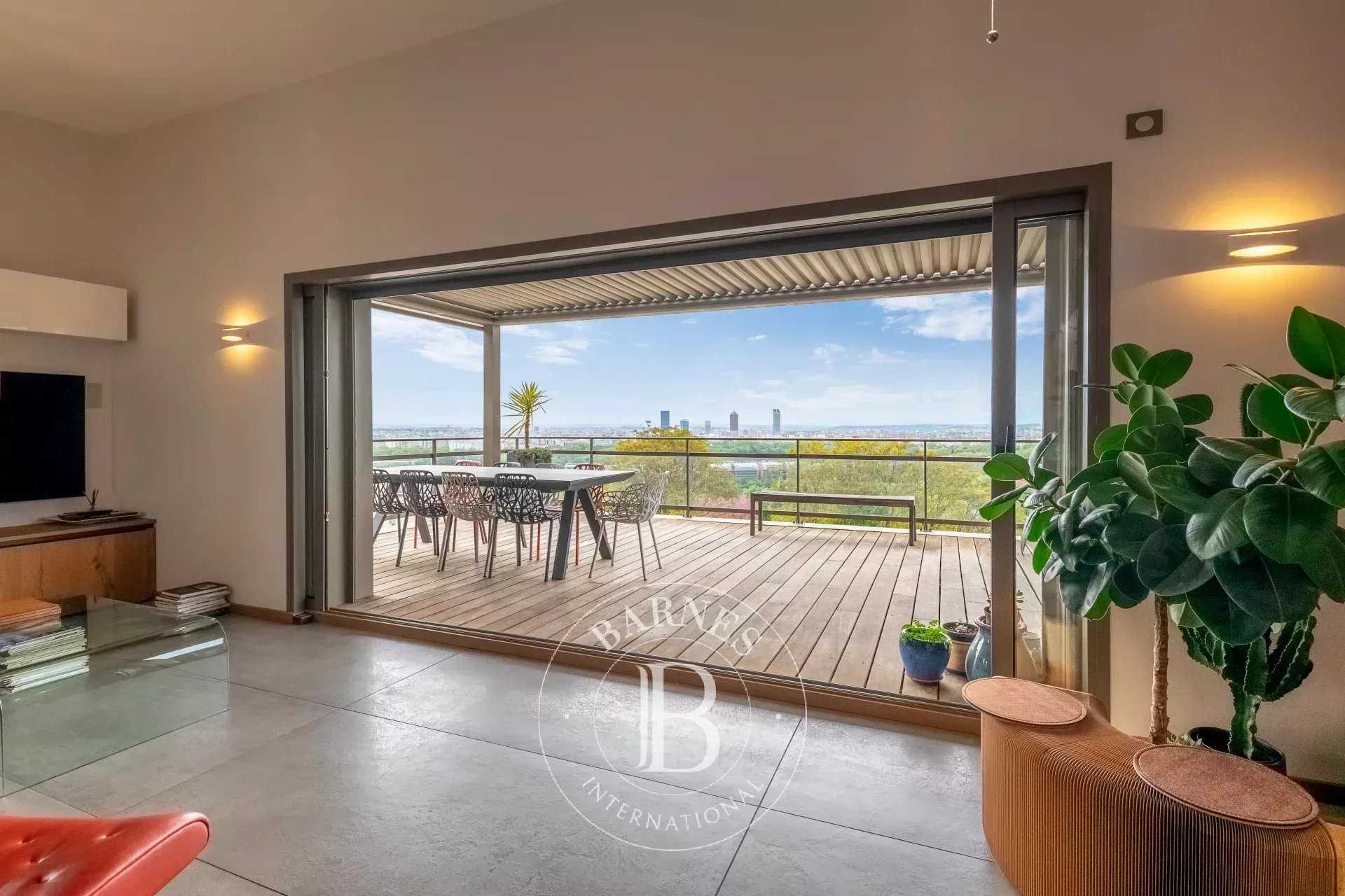 Caluire-et-Cuire  - Apartment 4 Bedrooms