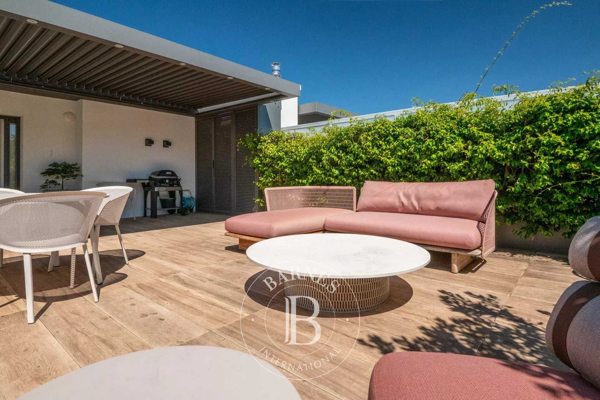 Écully  - Apartment 2 Bedrooms